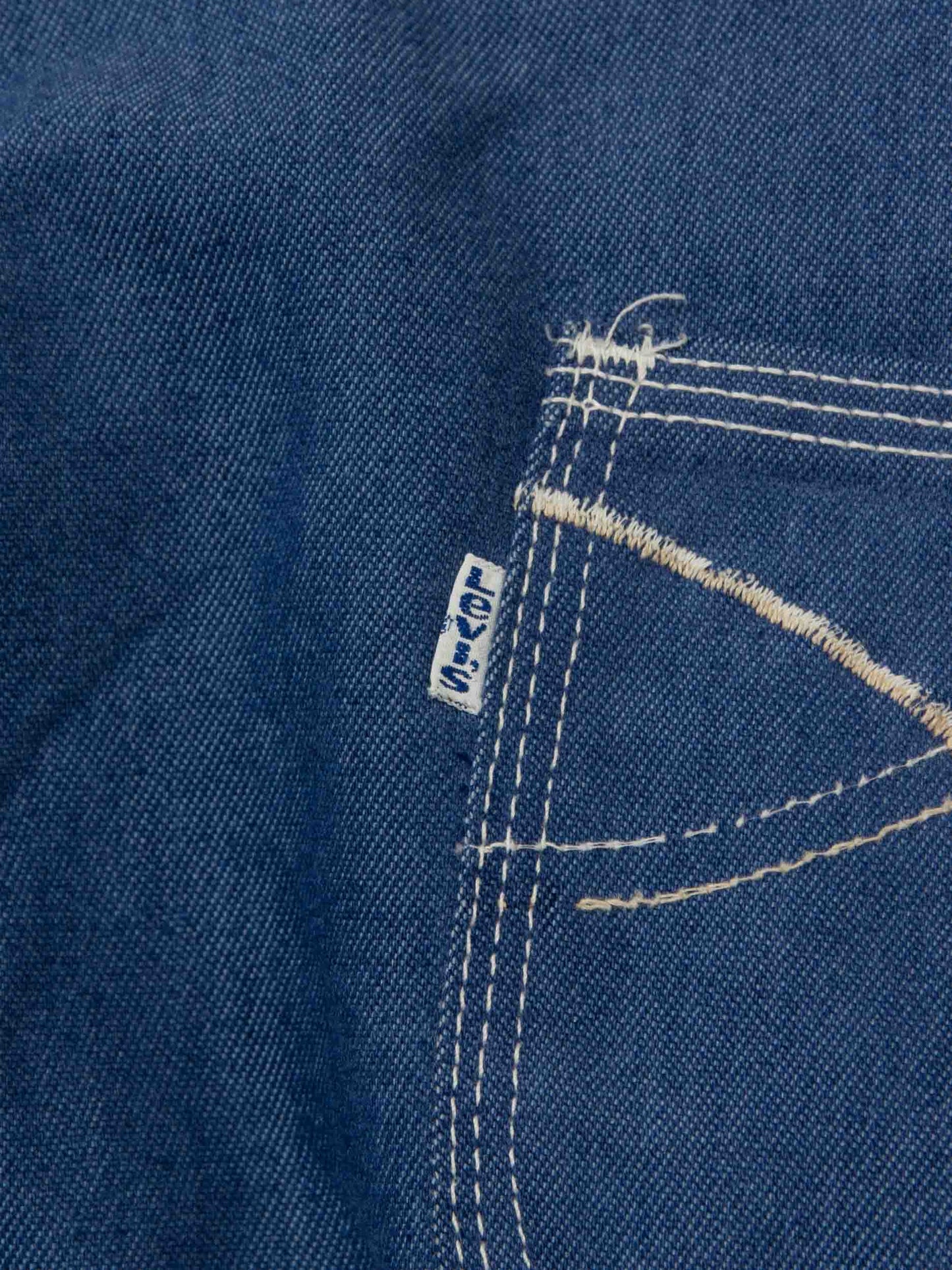 Vtg 1970s Levi's White Tab Bootcut Jeans (38x30)