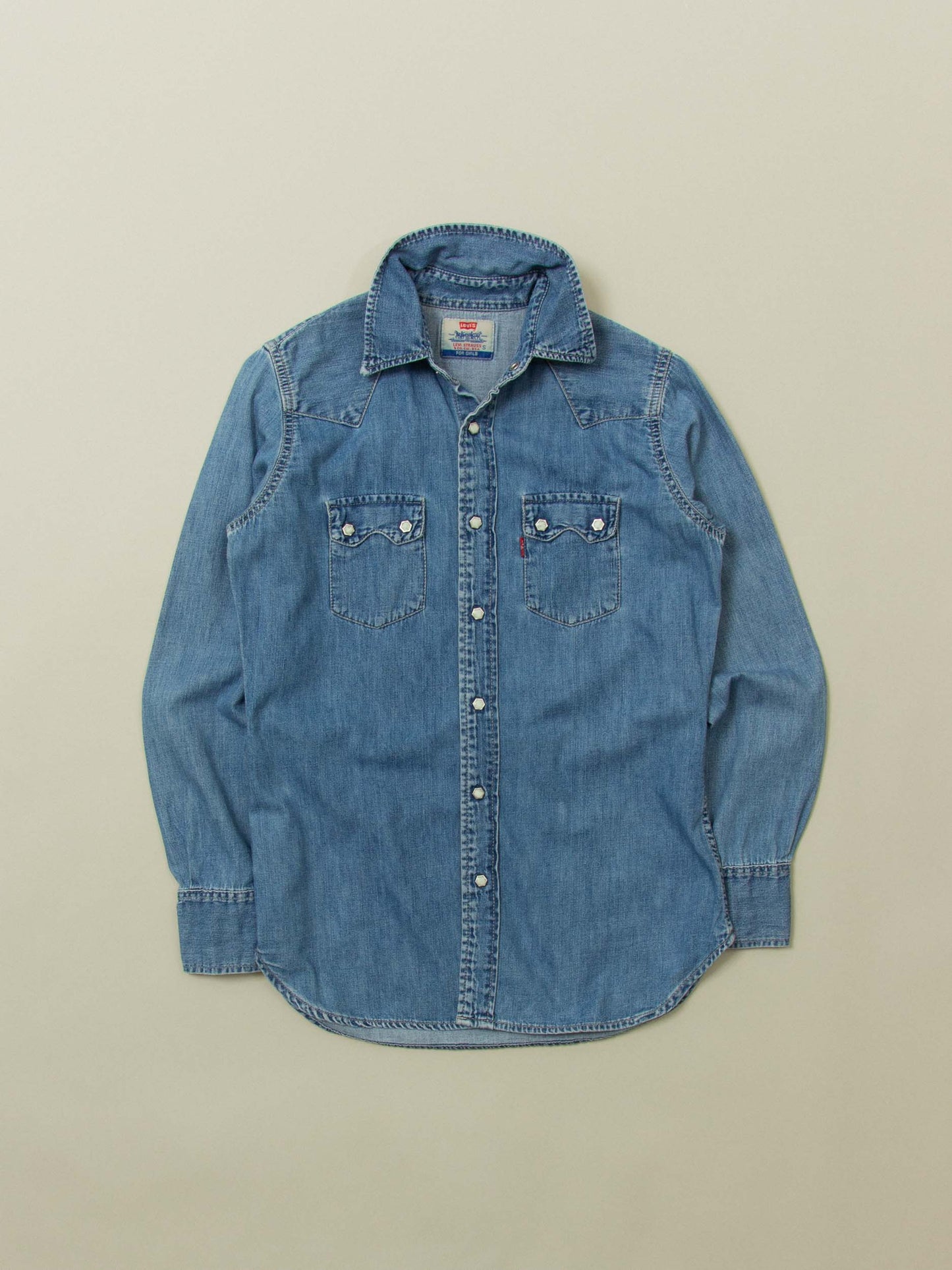 Vtg 1990s Levi's Women's Western Denim Shirt (S)