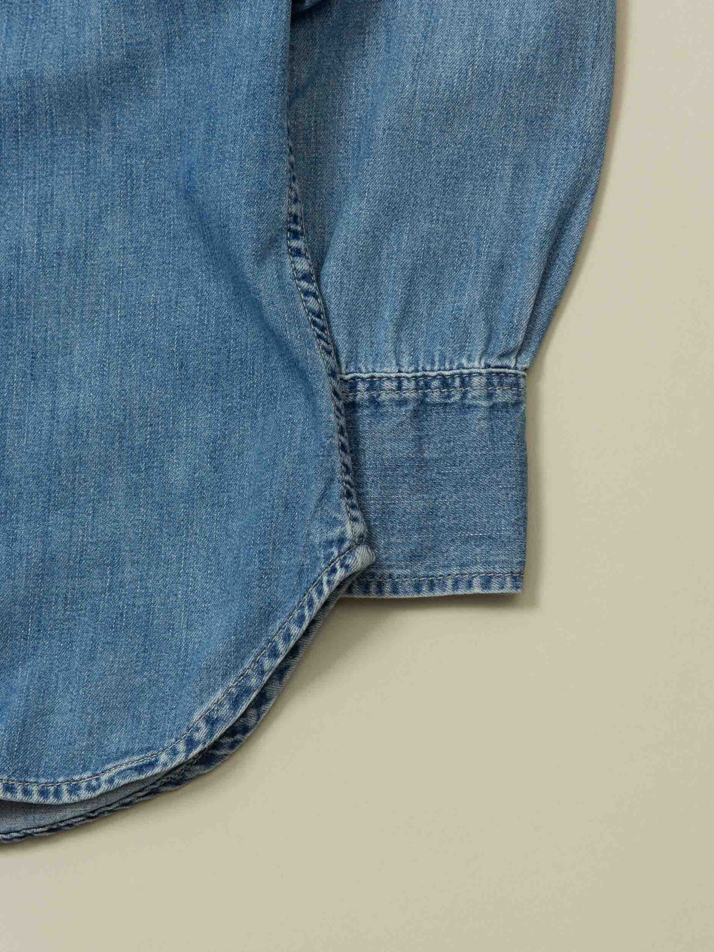 Vtg 1990s Levi's Women's Western Denim Shirt (S)