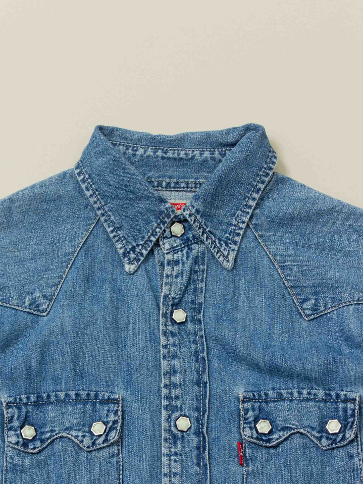 Vtg 1990s Levi's Women's Western Denim Shirt (S)