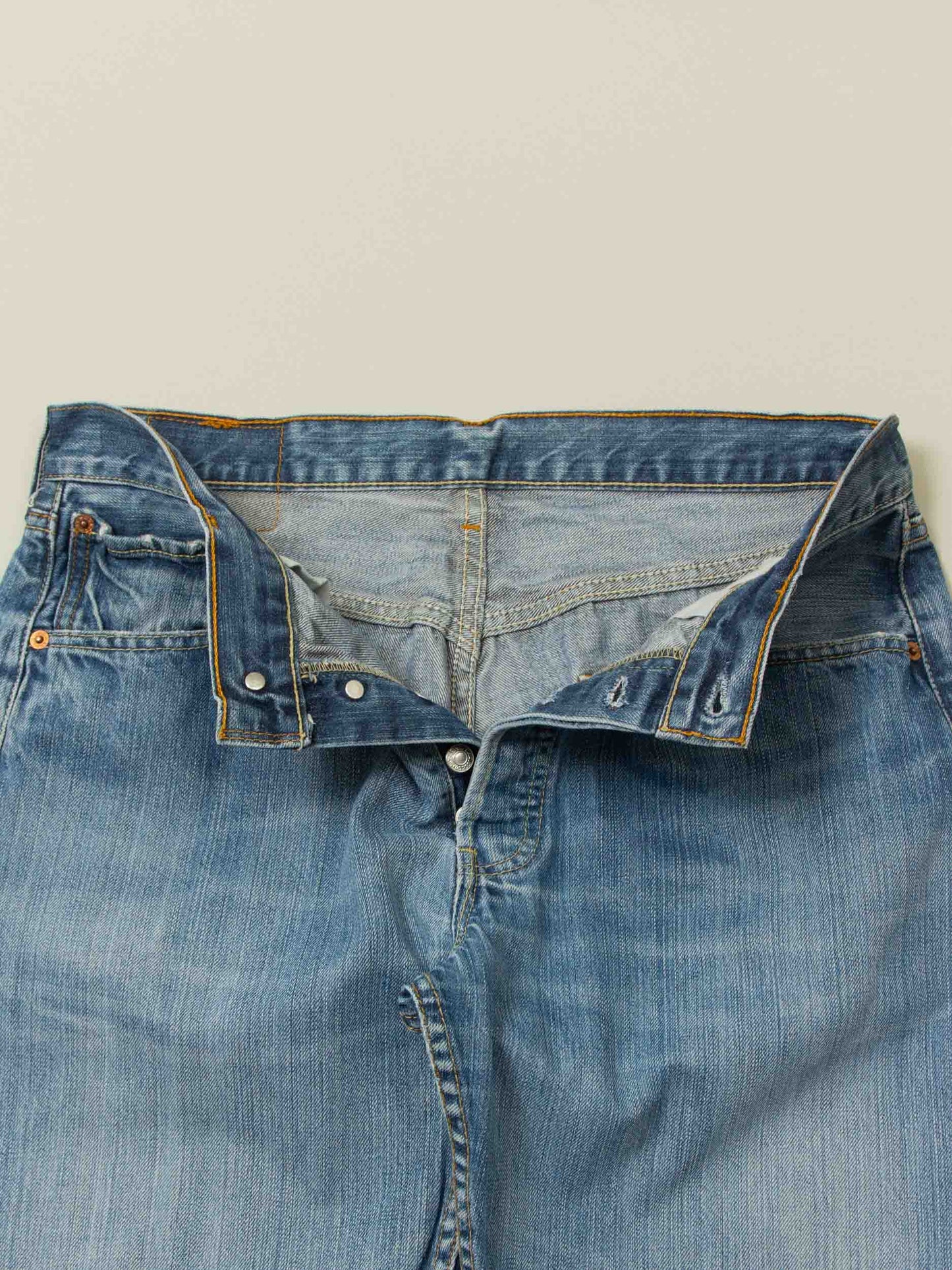 2000s Levi's 501 Jeans (32x33)
