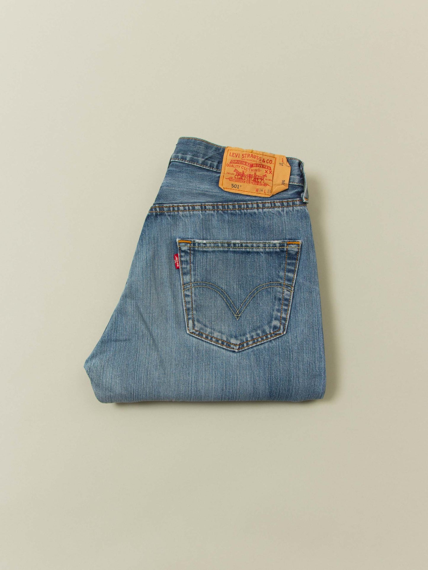 2000s Levi's 501 Jeans (32x33)