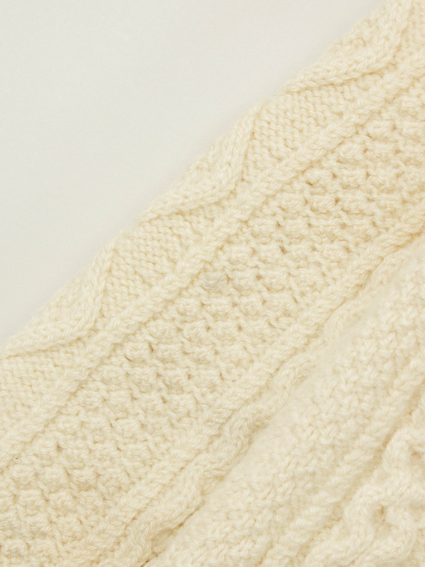 Vtg Hand Knitted Wool Sweater - Made in Scotland (XL)