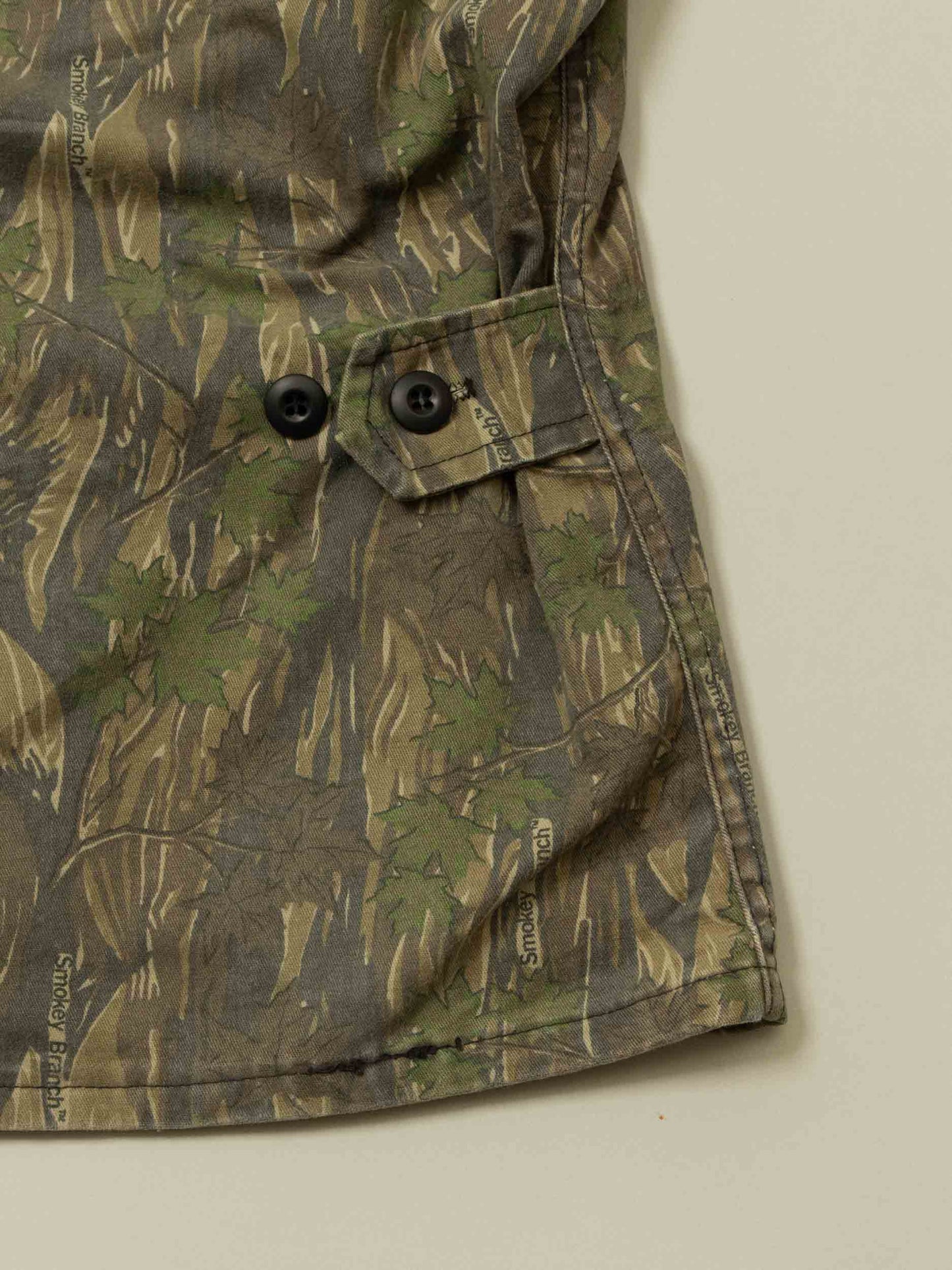 Vtg 1990s BDU Hunting Camo Overshirt – Made in USA (XL)