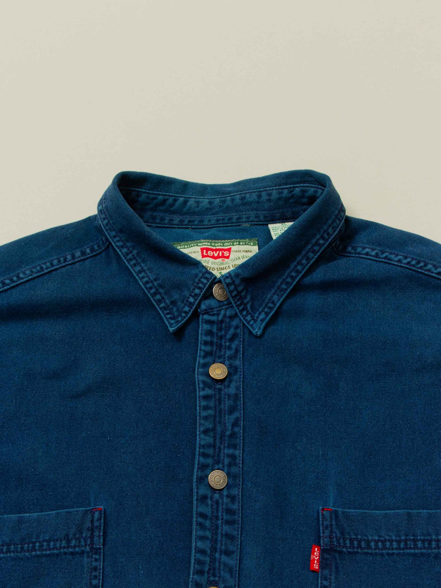 Vtg 1990s Levi's Denim Shirt (XL)