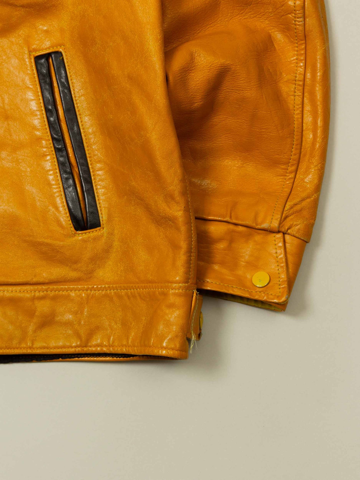 Vtg 1975 "Thornhill Jr. Football Champ" Leather Jacket – Made in Canada (M)