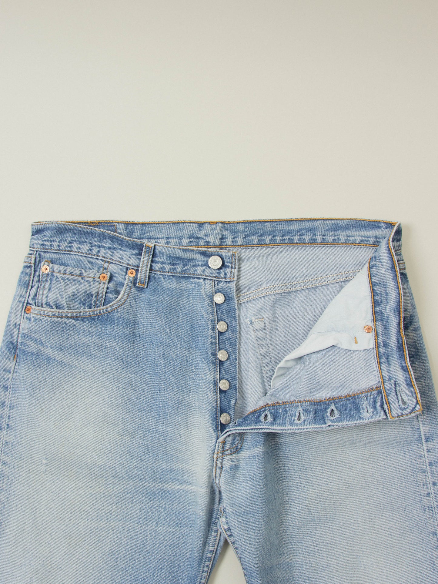 Vtg 1990s Levi's 501 Jeans (38x31)