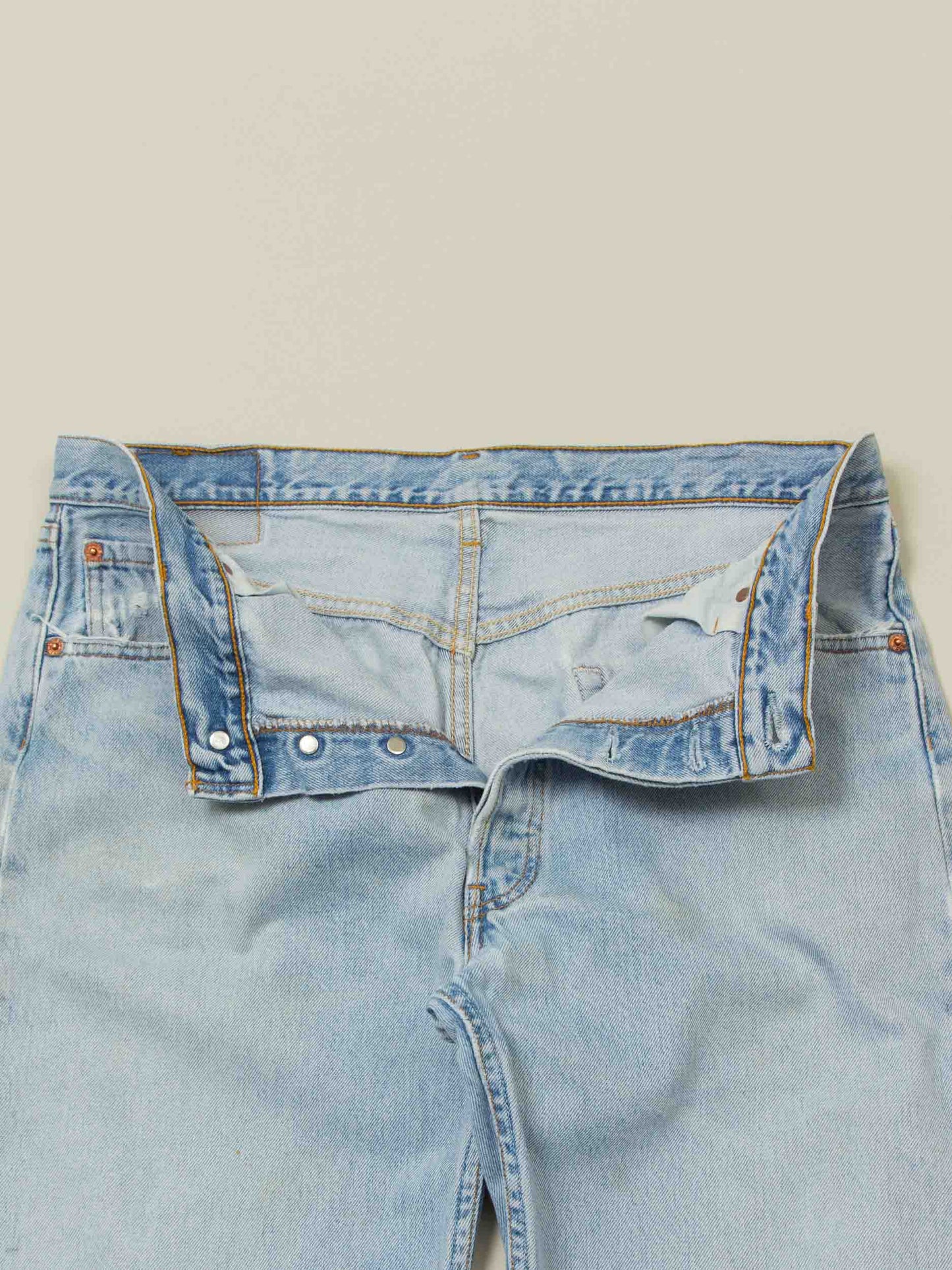 Vtg 1990s Levi's 501 Jeans – Made in Canada (34x31)