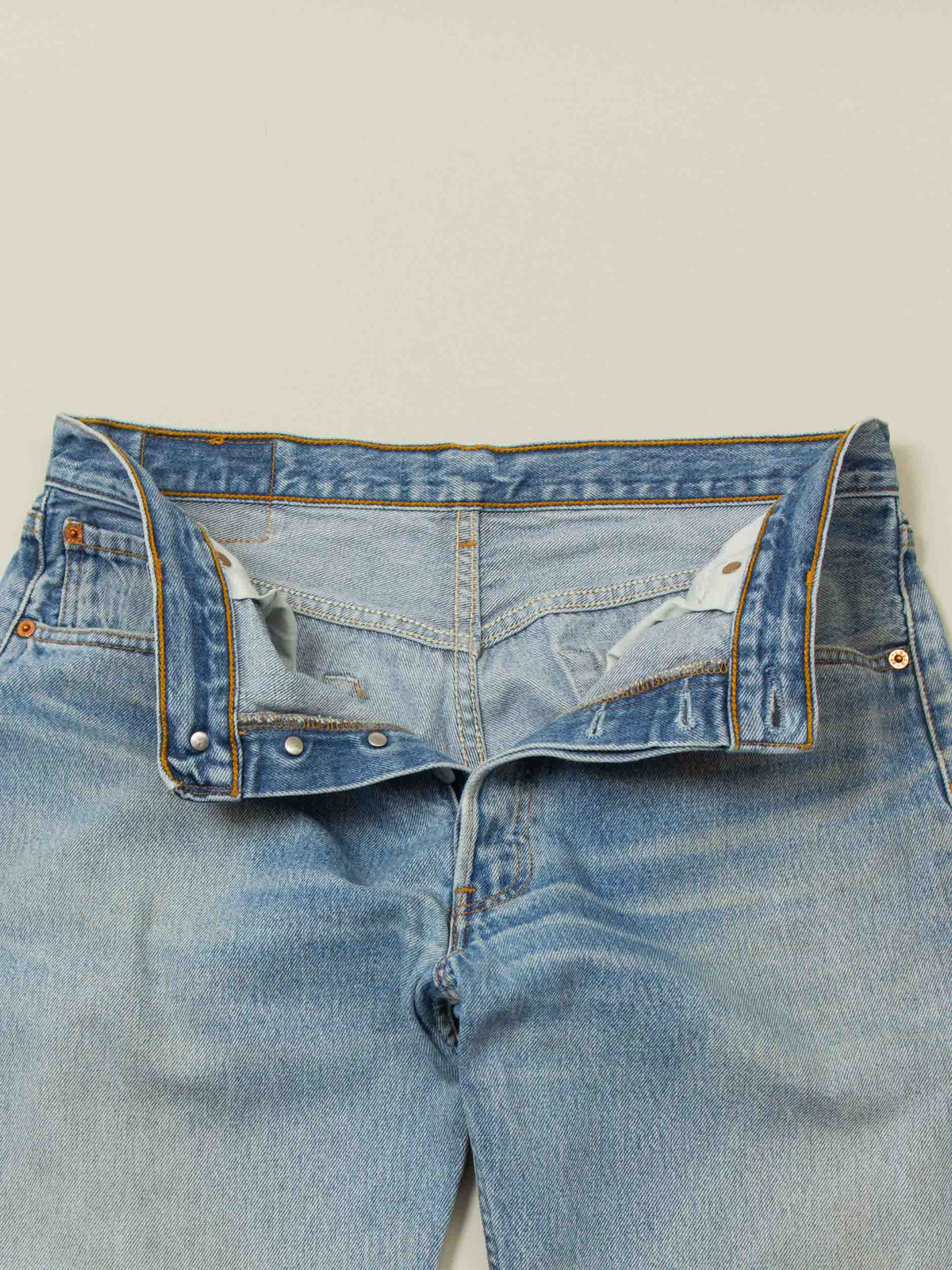 Vtg 1990s Levi's 501 Jeans (34x32)
