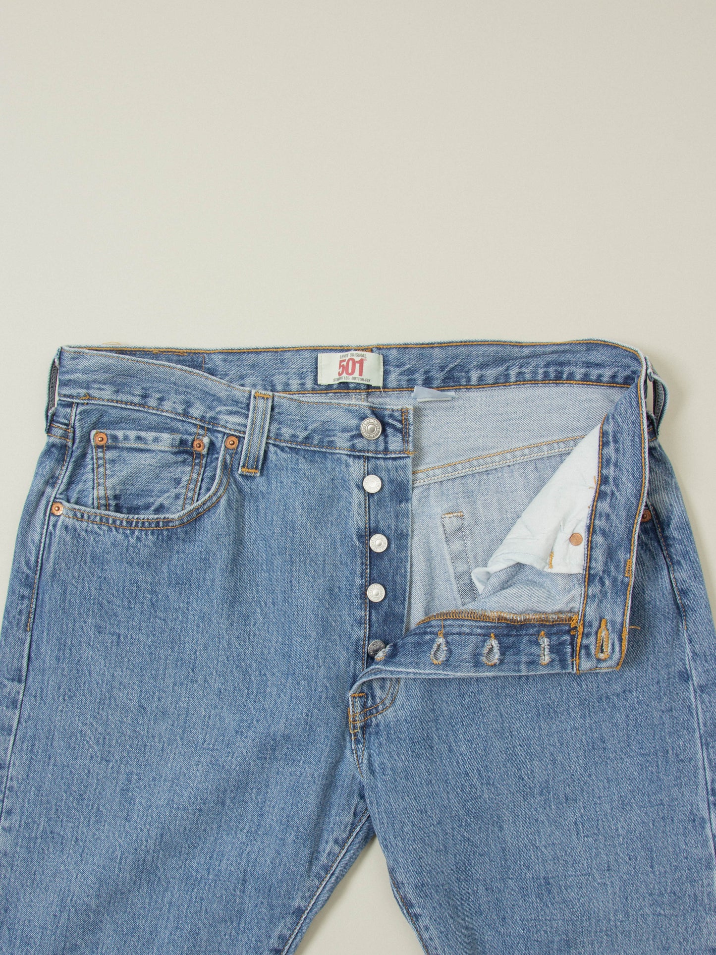 2000s Levi's 501 Jeans (36x30)