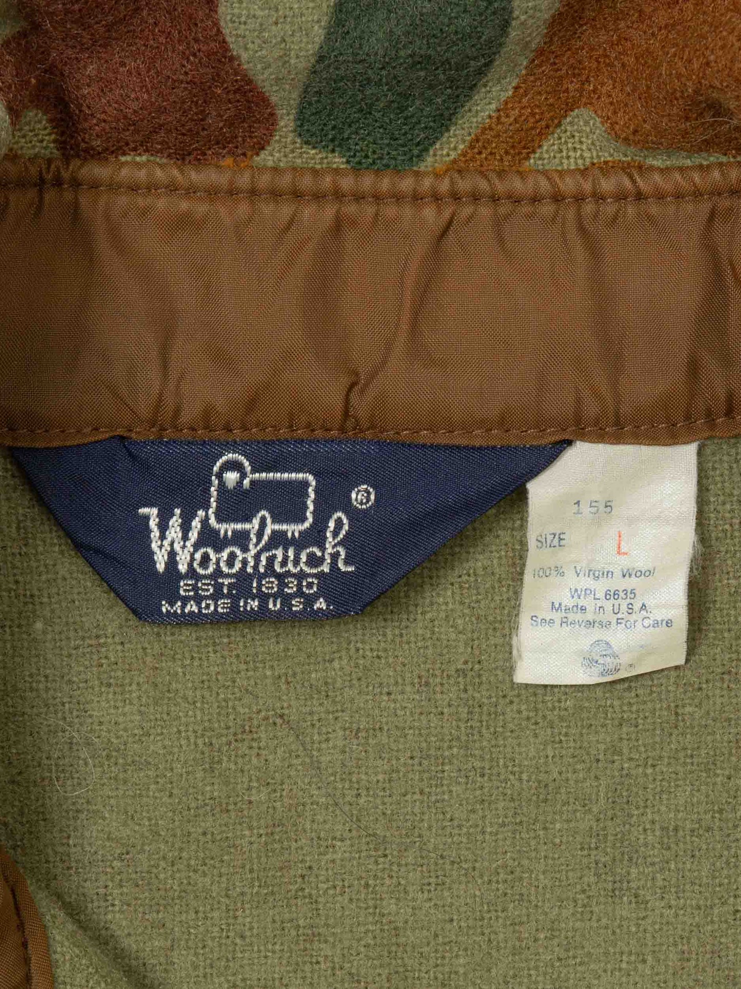 Vtg 1980s Woolrich Camo Shirt – Made in USA (L)