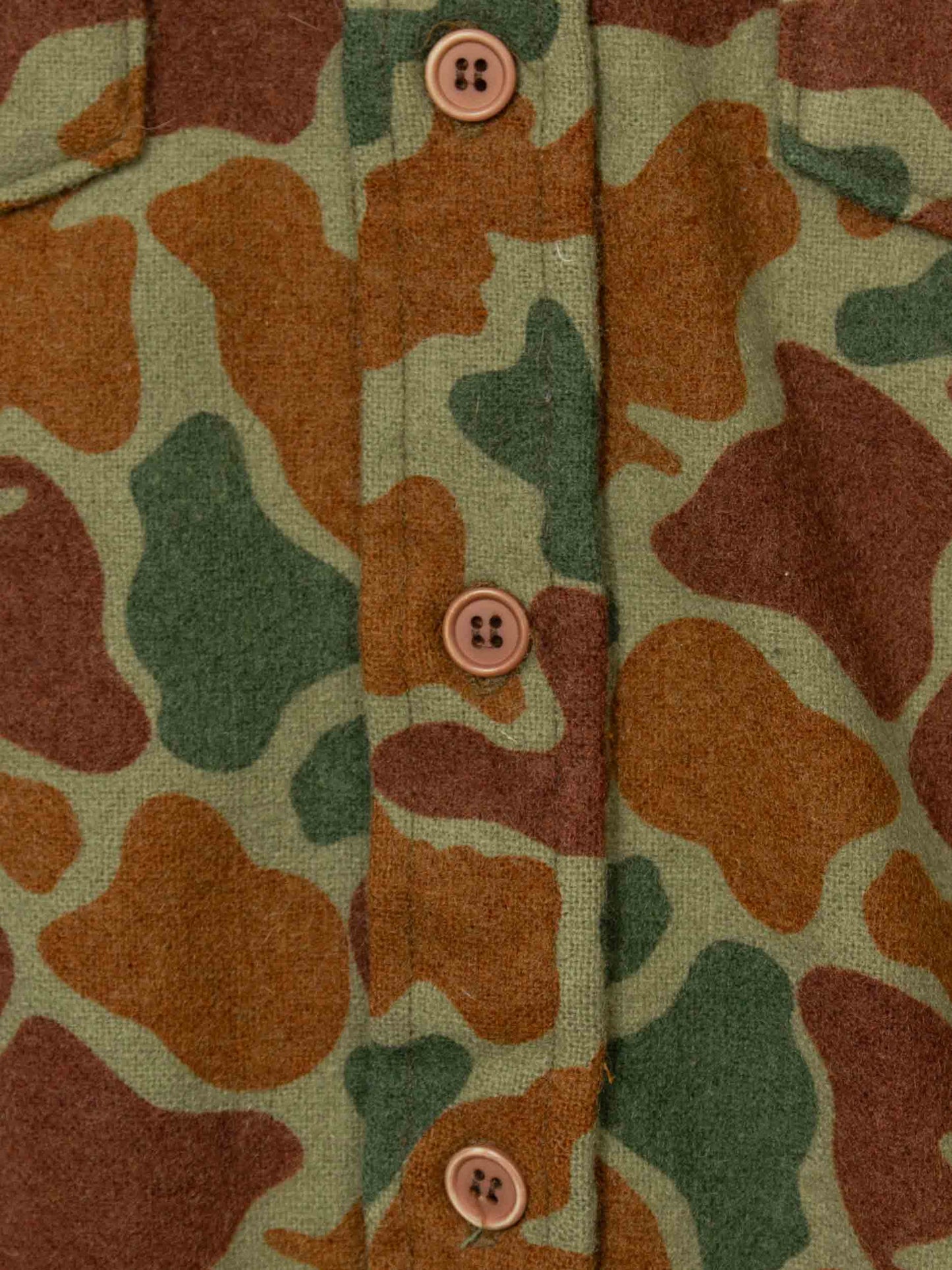 Vtg 1980s Woolrich Camo Shirt – Made in USA (L)