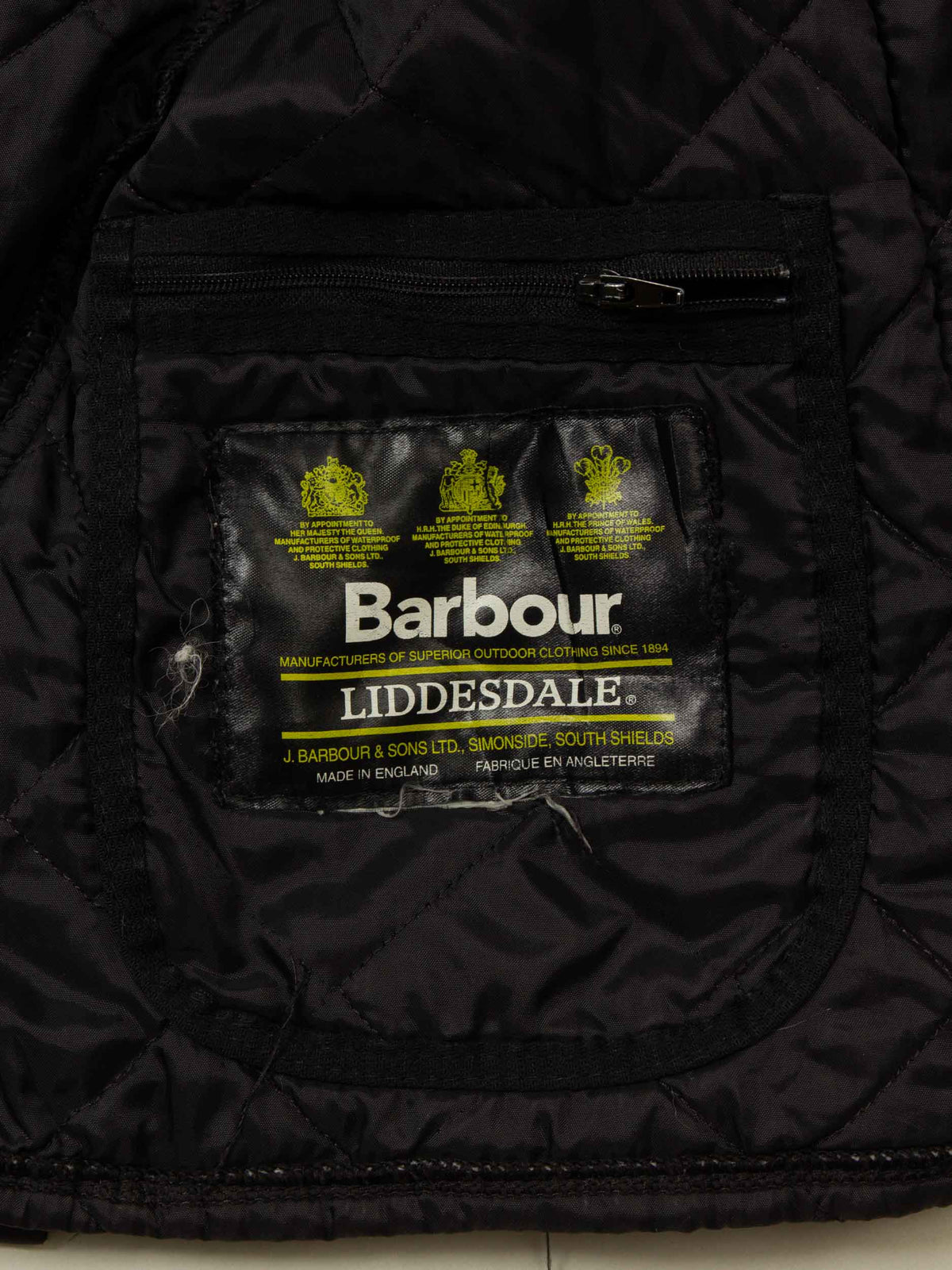Vtg Quilted Barbour Jacket – Made in England (M)