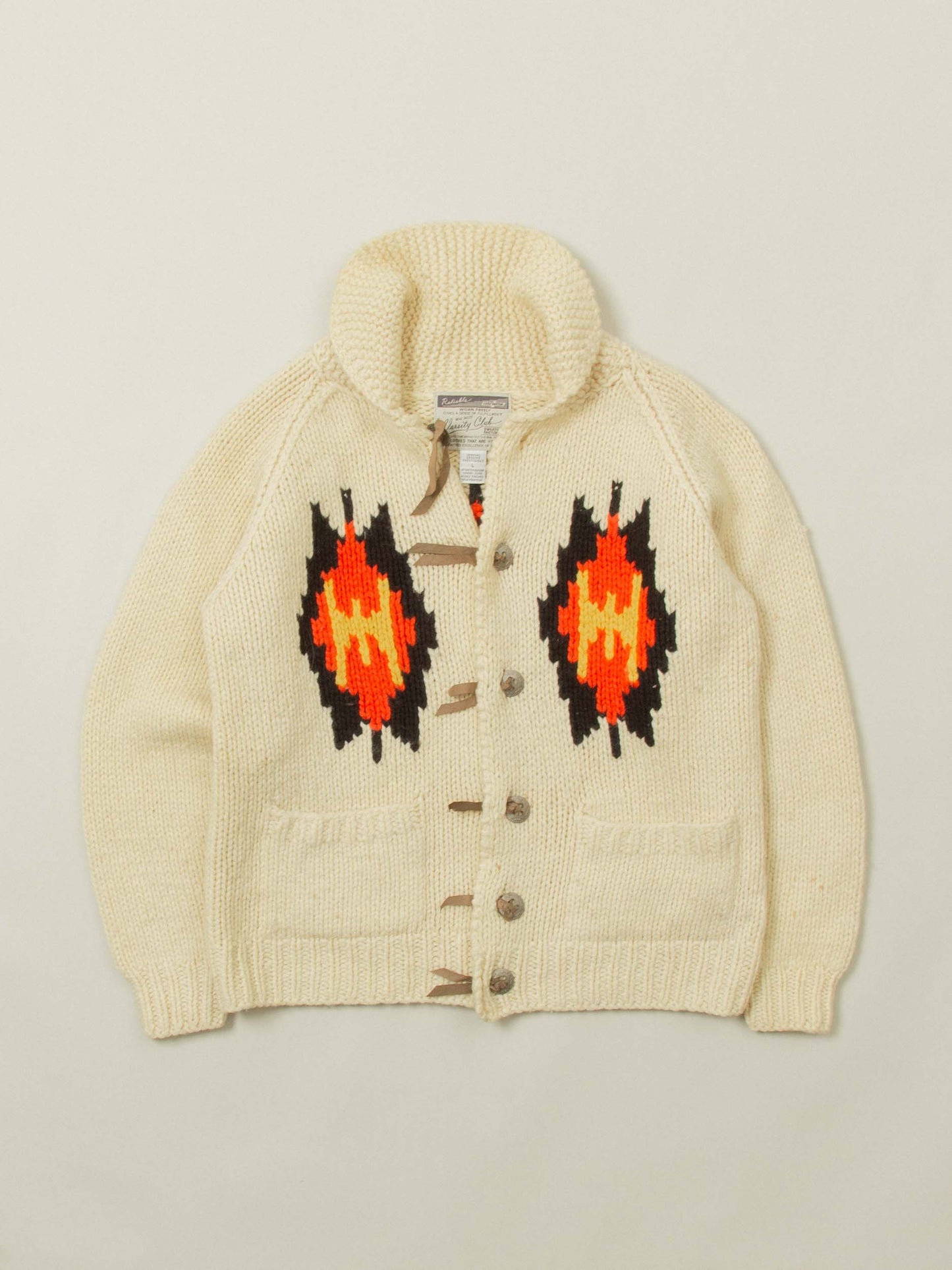 Vtg 1990s Heavy Wool Knit Cowichan Cardigan (L)