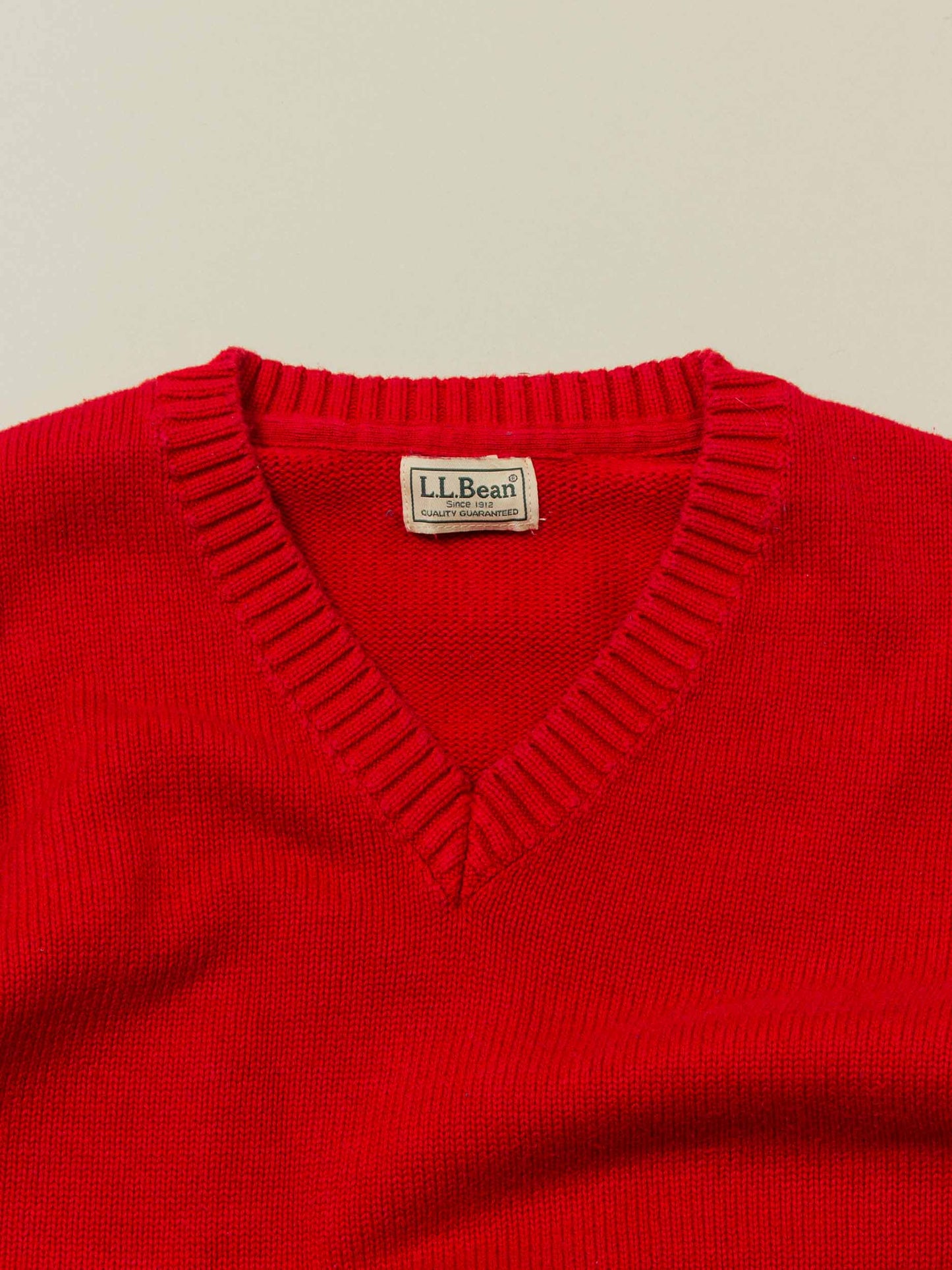 Vtg L.L. Bean V-Neck Sweater (L)