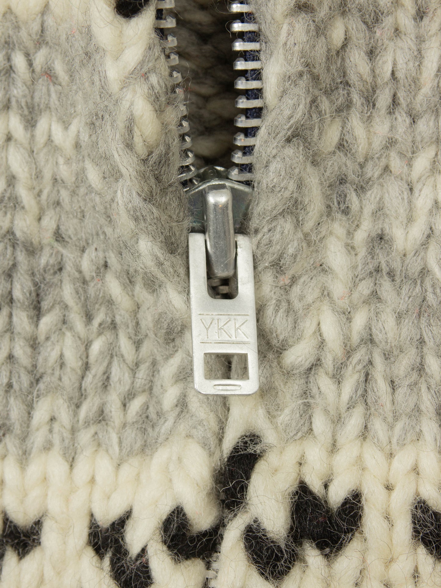 Vtg 1970s Heavy Cowichan Wool Sweater (L)