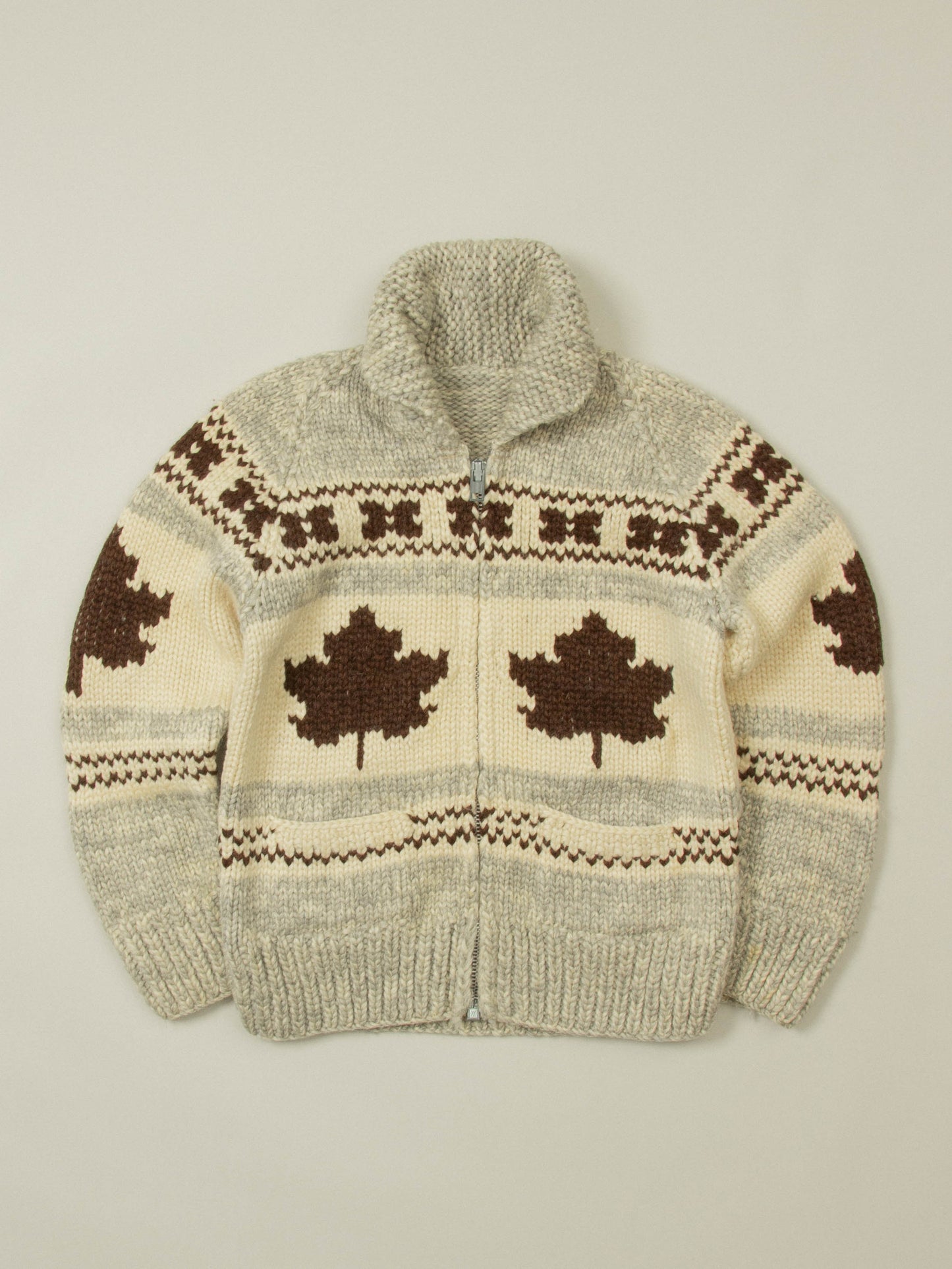 Vtg 1980s Cowichan Hand-Knitted Wool Sweater – Made in Canada (S)