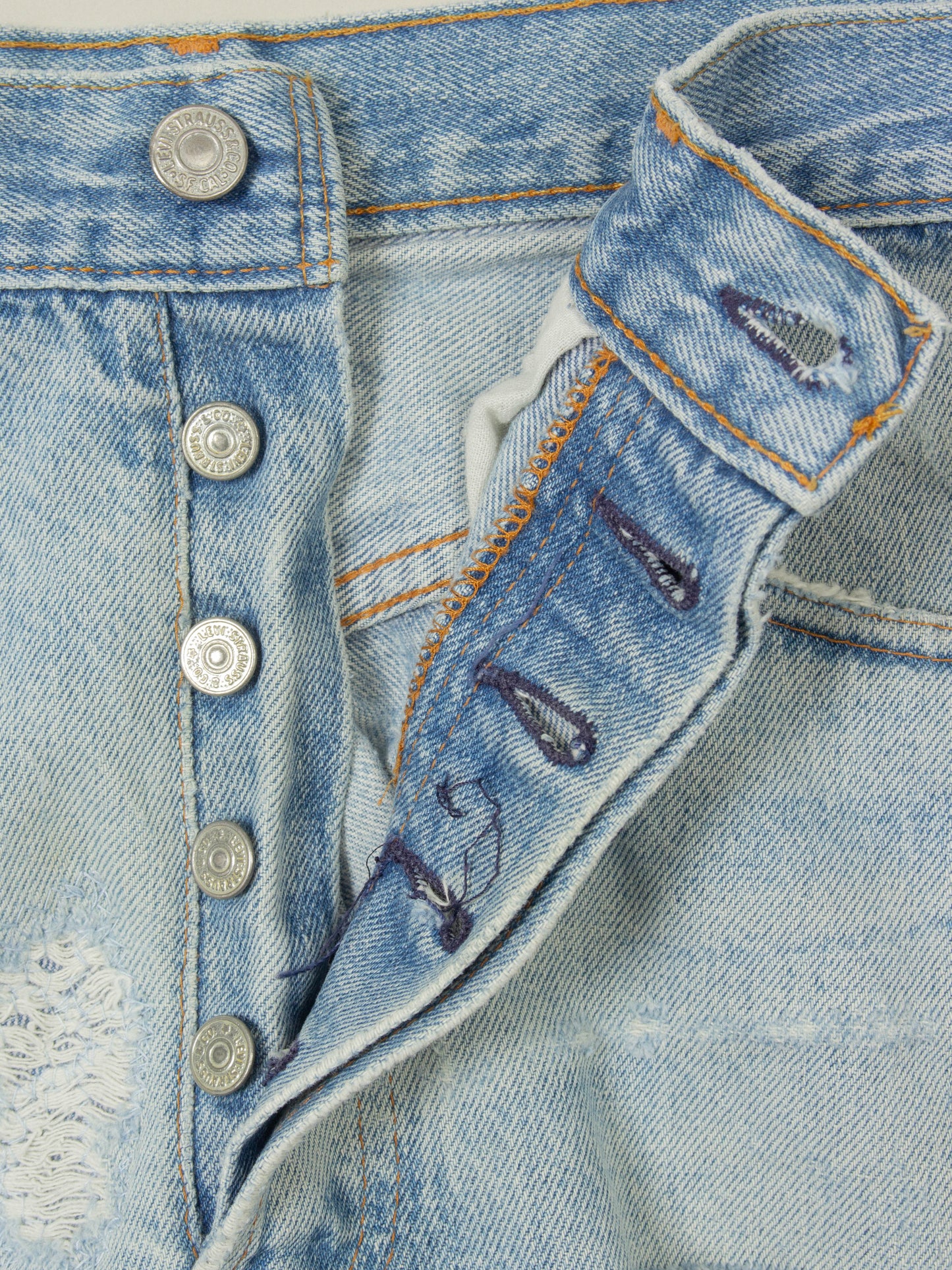 Vtg 1990s Levi's 501 Jeans - Made in UK (32x33)