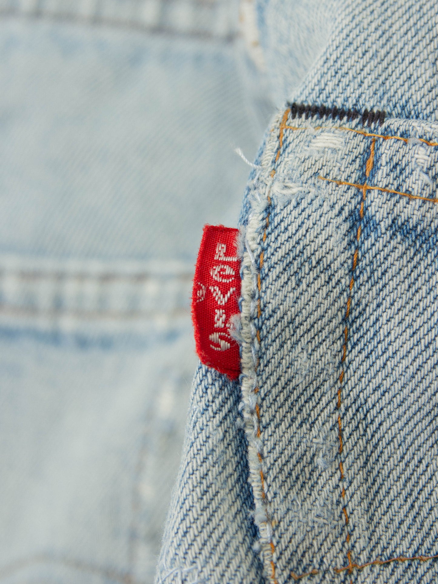 Vtg 1990s Levi's 501 Jeans - Made in UK (32x33)