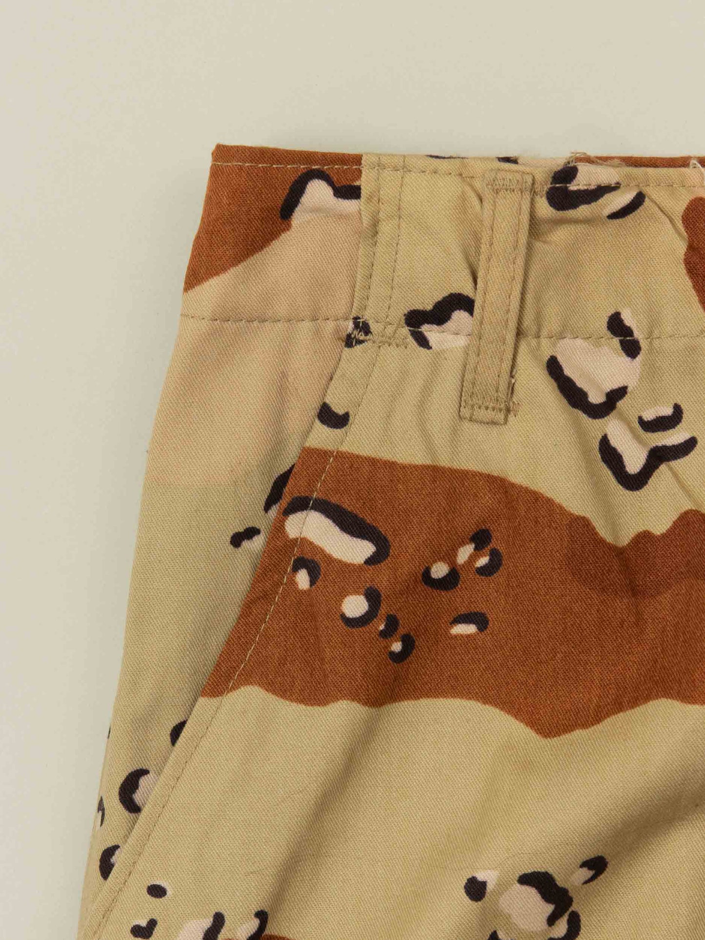 Vtg US Army Chocolate Chip Desert Camo Trousers (XS)