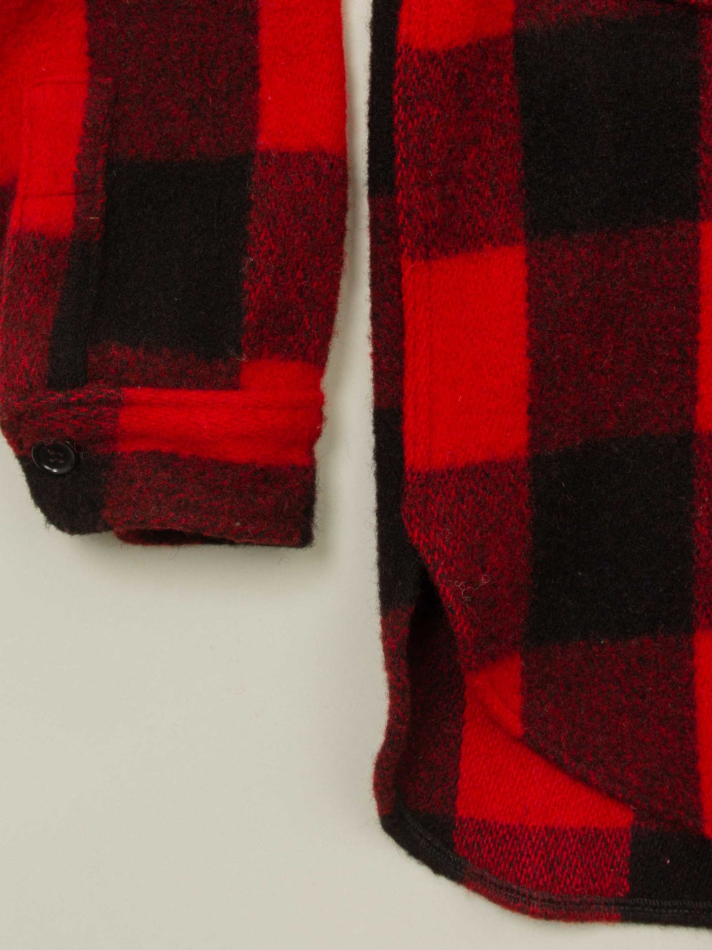 Vtg 1970s Woolrich Buffalo Plaid Shirt – Made in USA (M)