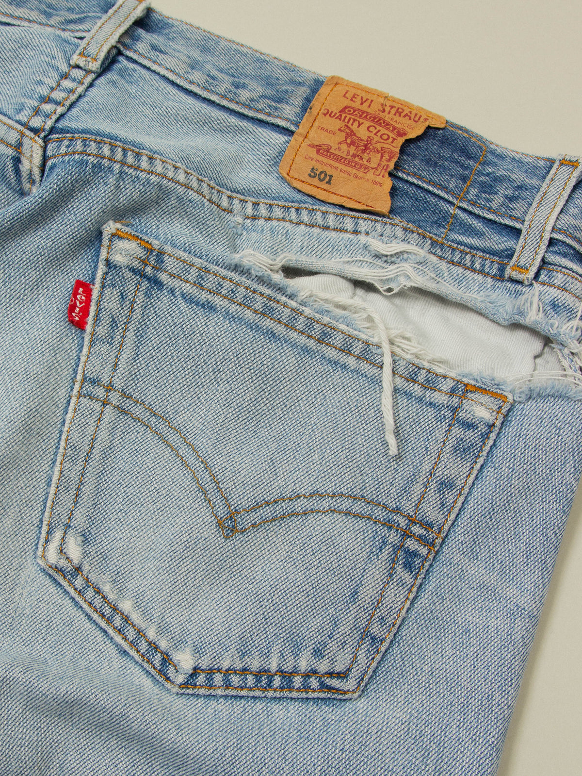 Vtg 1990s Levi's 501 Jeans (34x32)