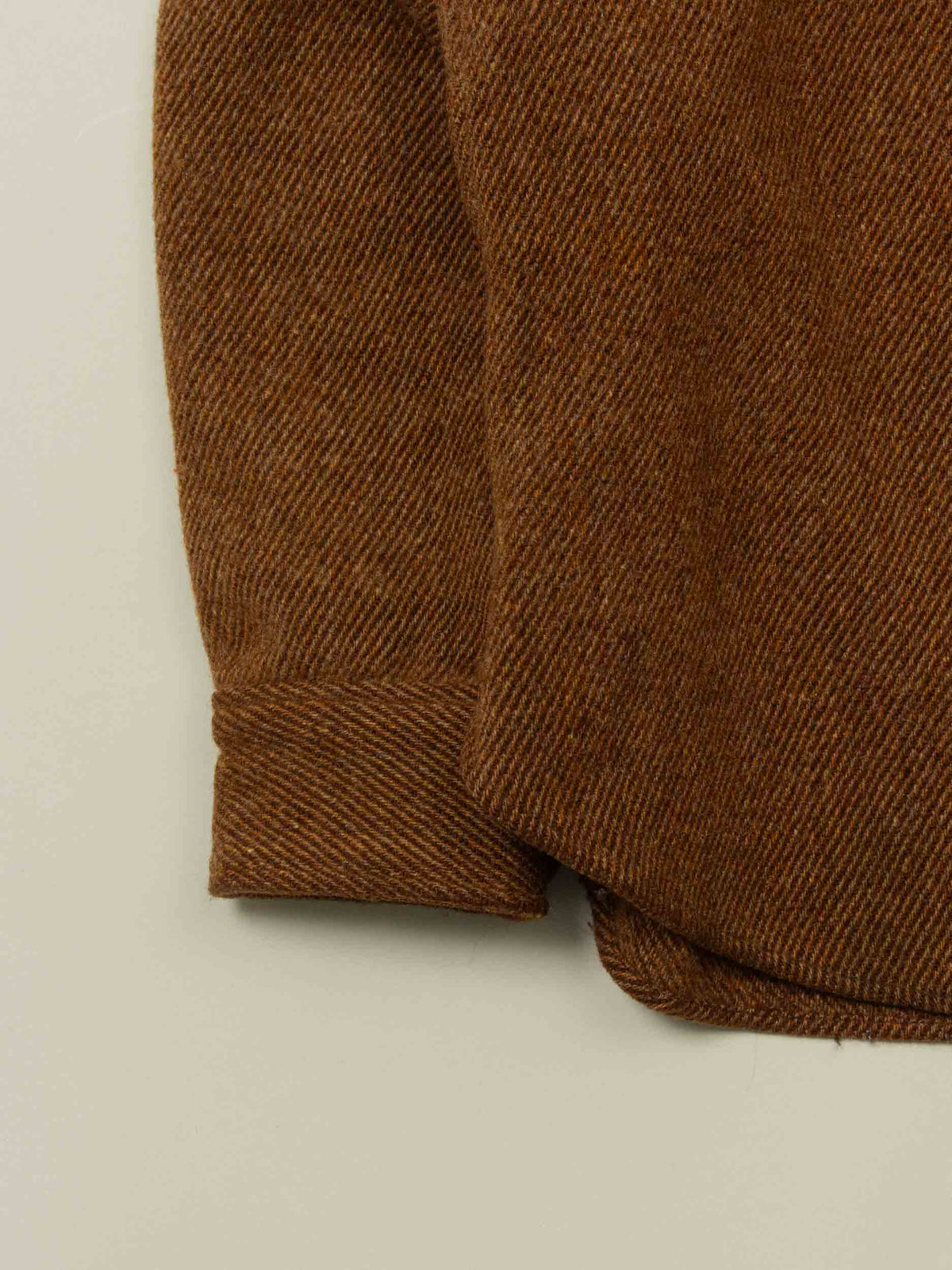 Vtg 1980s Woolrich Heavy Wool Shirt (S/M)