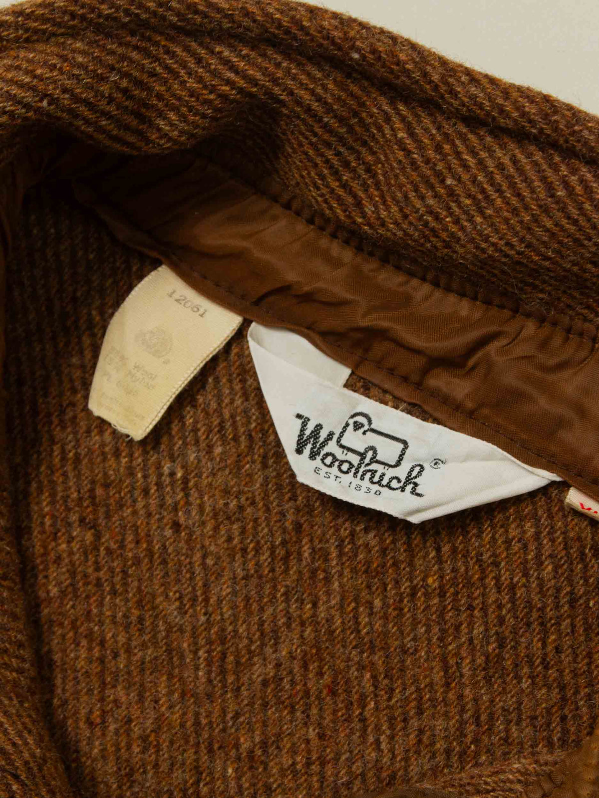 Vtg 1980s Woolrich Heavy Wool Shirt (S/M)