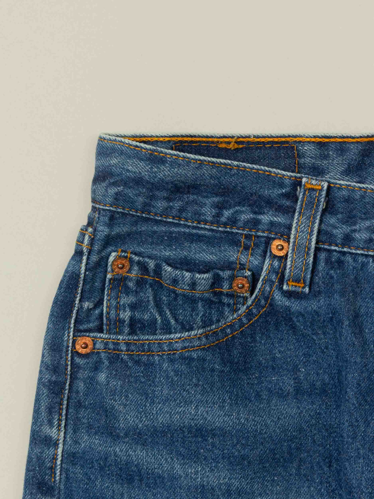 Vtg 1990s Women's Levi's 501 Jeans – Made in USA (28x30)