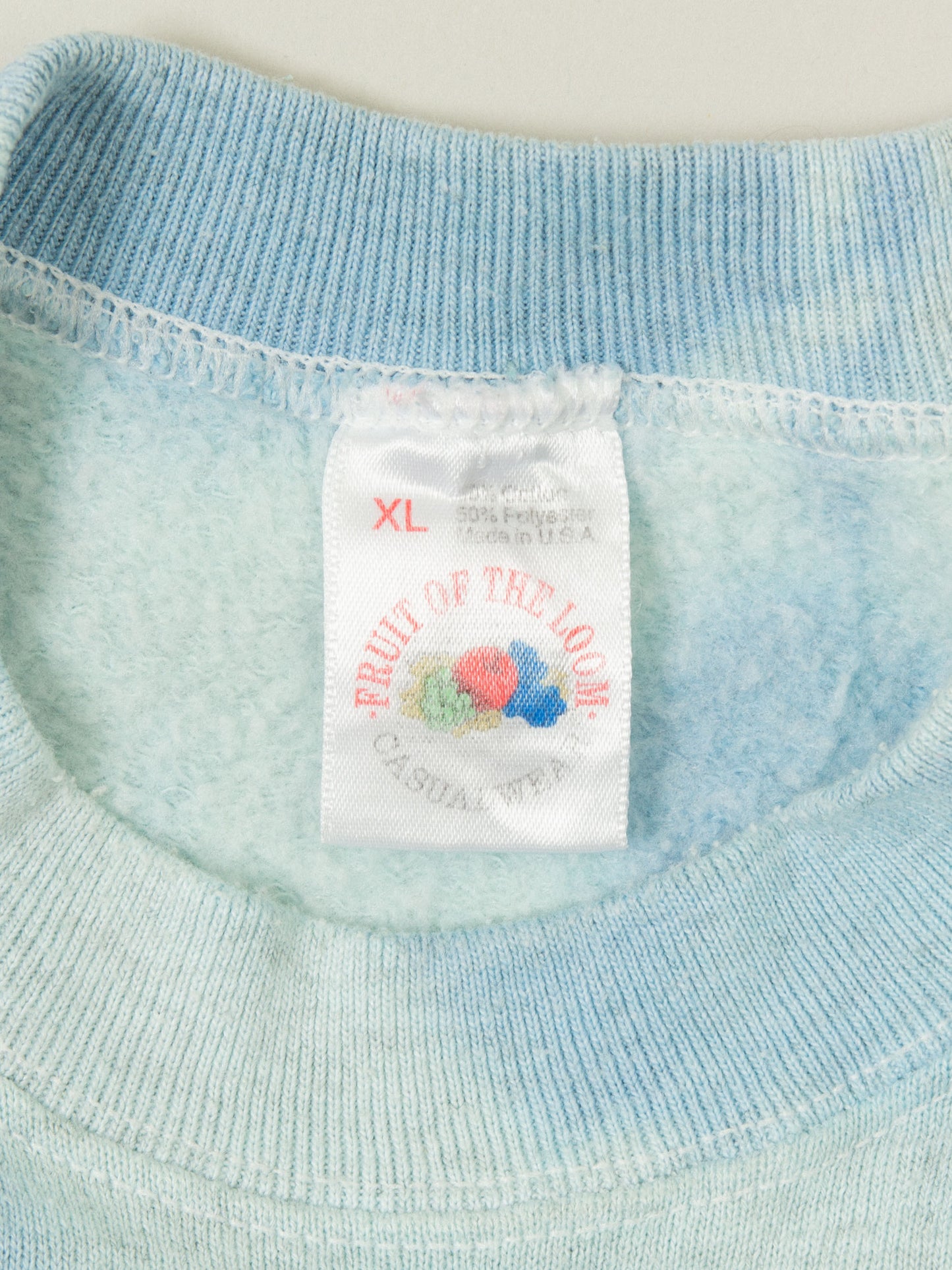 Vtg 1990s Fruit Of The Loom Sweatshirt - Made in USA (L)