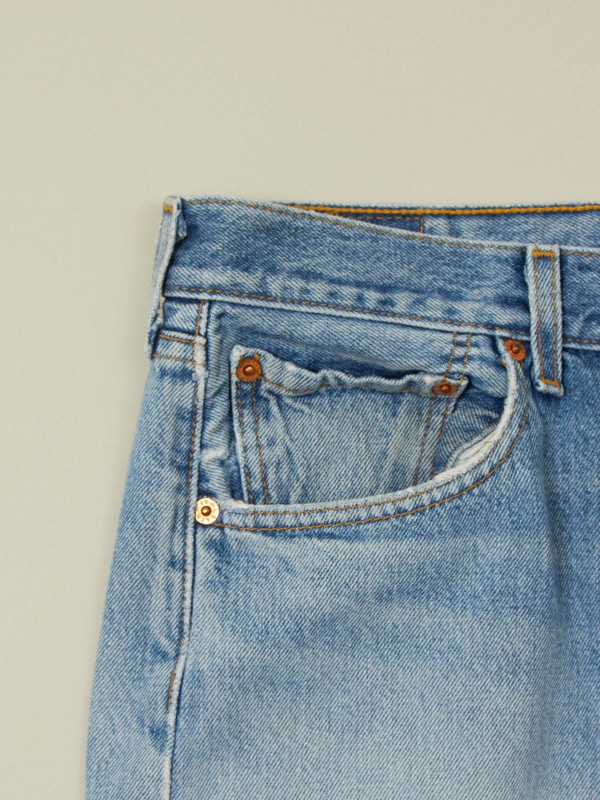 Vtg 1990s Levi's 501 Jeans (32x34)