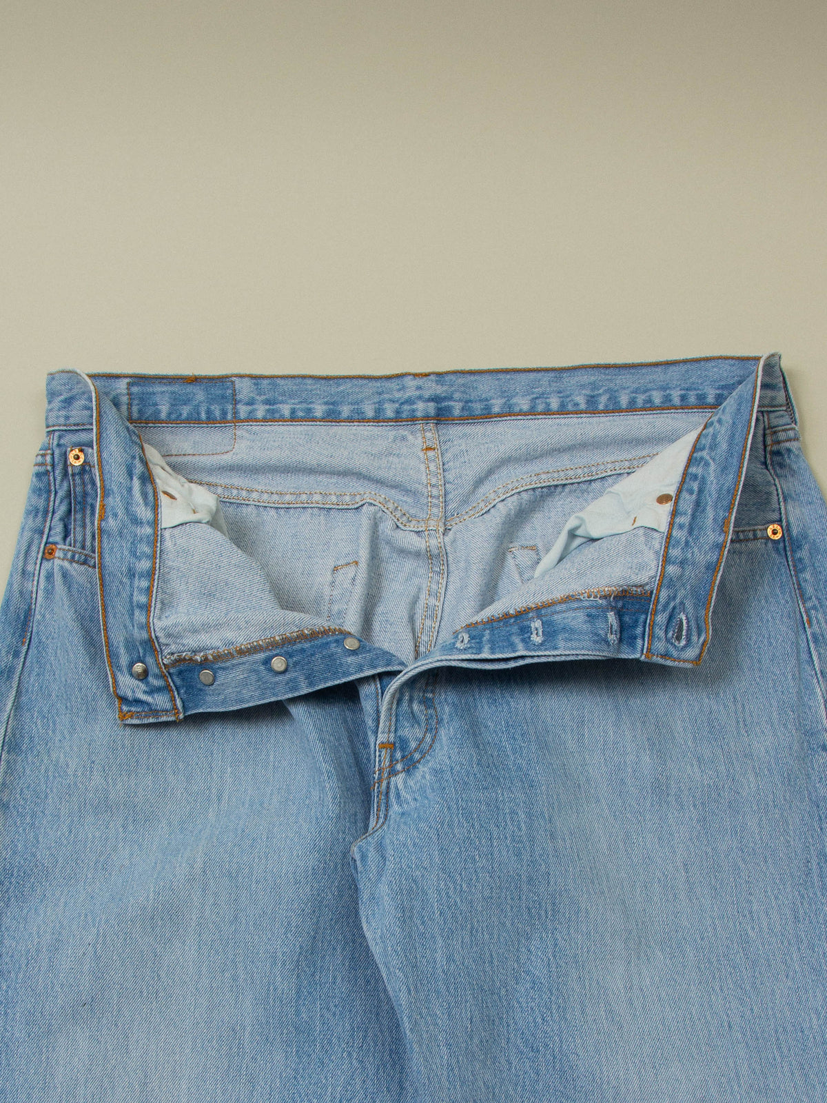 Vtg 1990s Levi's 501 Jeans (36x32)