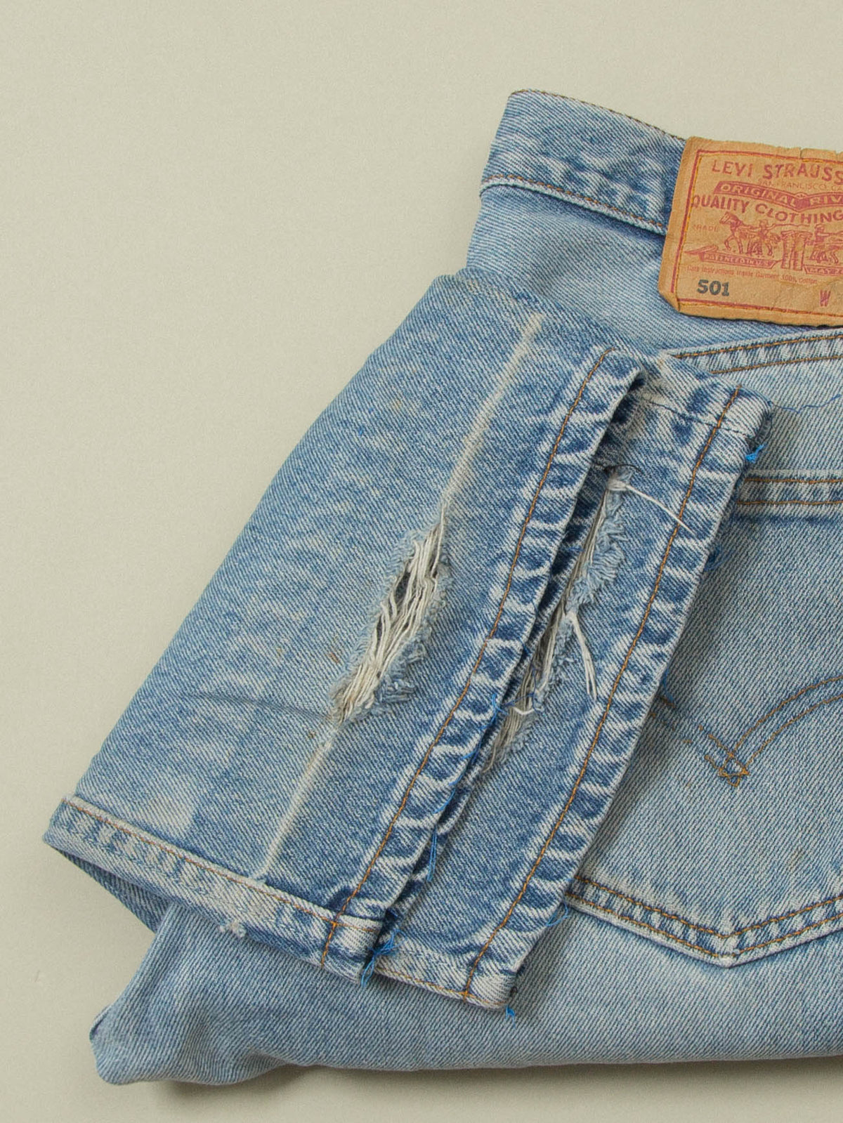 Vtg 1990s Levi's 501 Jeans - Made in France (32x32)