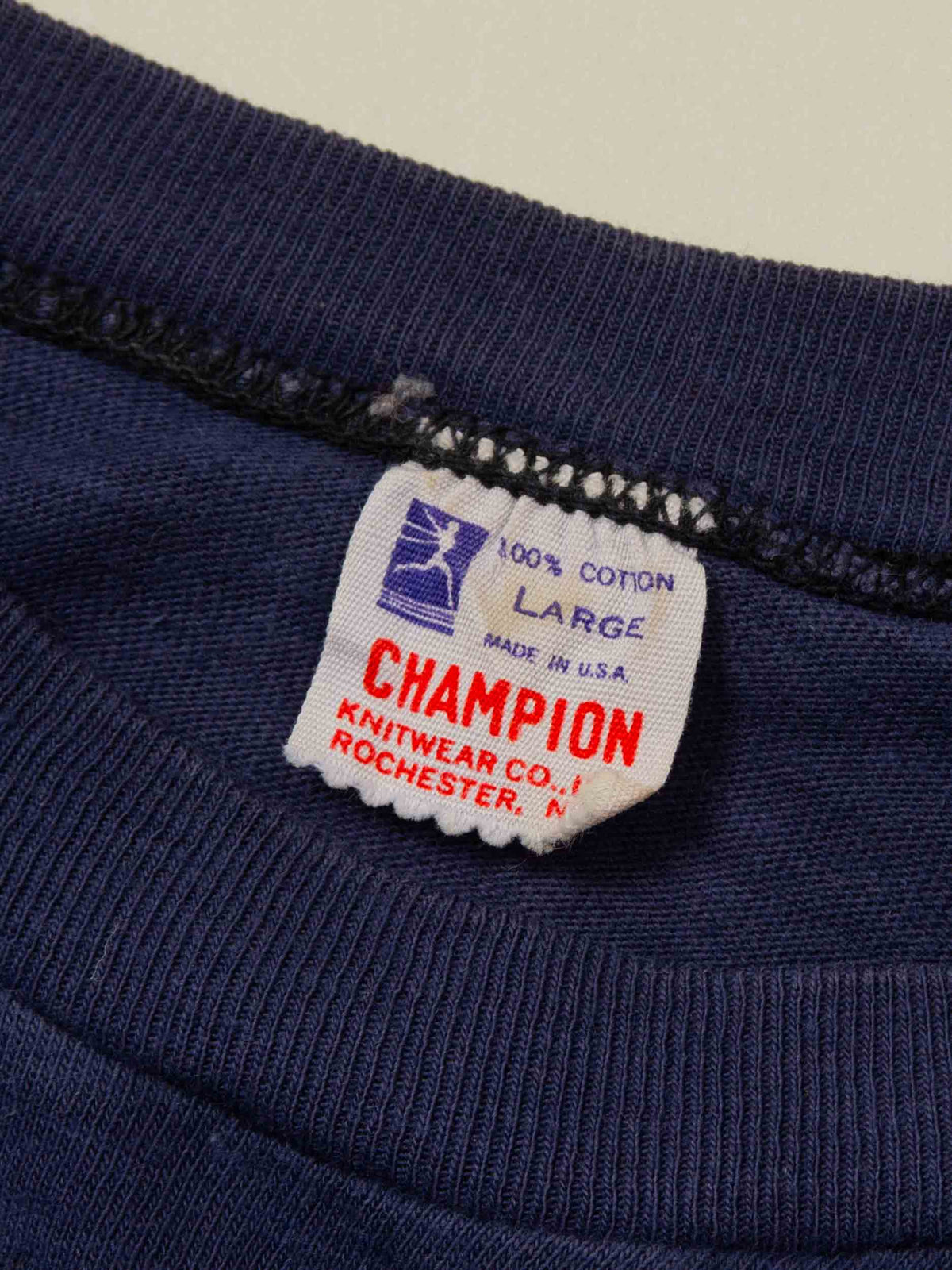 Vtg 1950s Champion Single Stitch Tee – Made in USA (M)