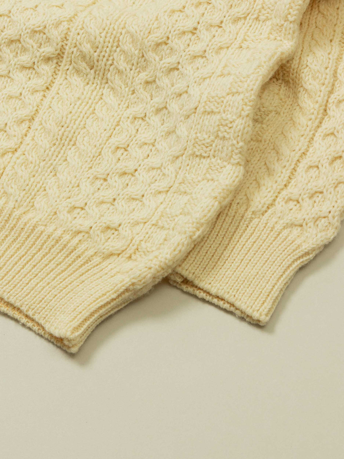 Vtg 1970s Fisherman Knit Sweater – Made in Ireland (L/XL)