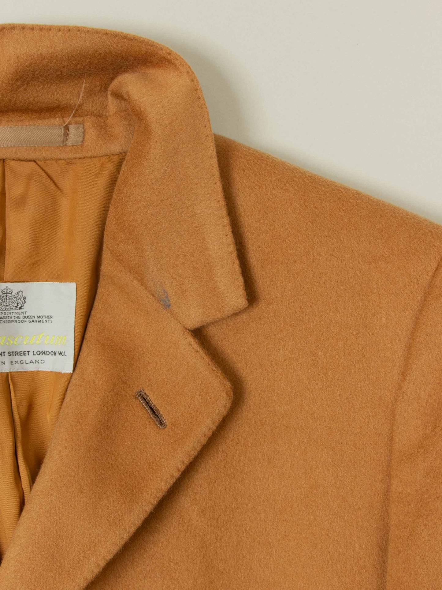 Vtg 1980s Aquascutum Cashmere Coat – Made in England (M)