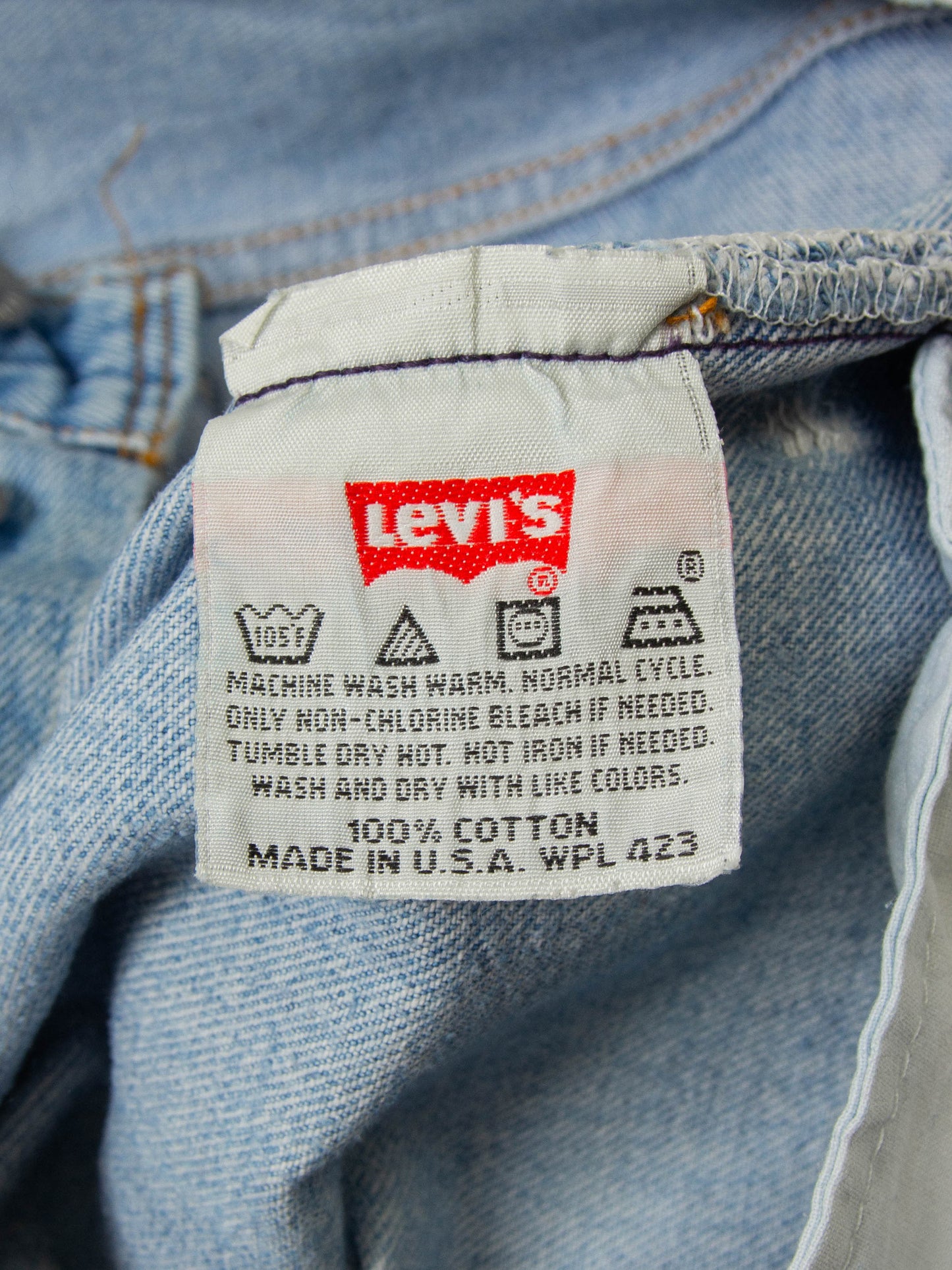 Vtg 1990s Levi's 501 Jeans - Made in USA (32x28)