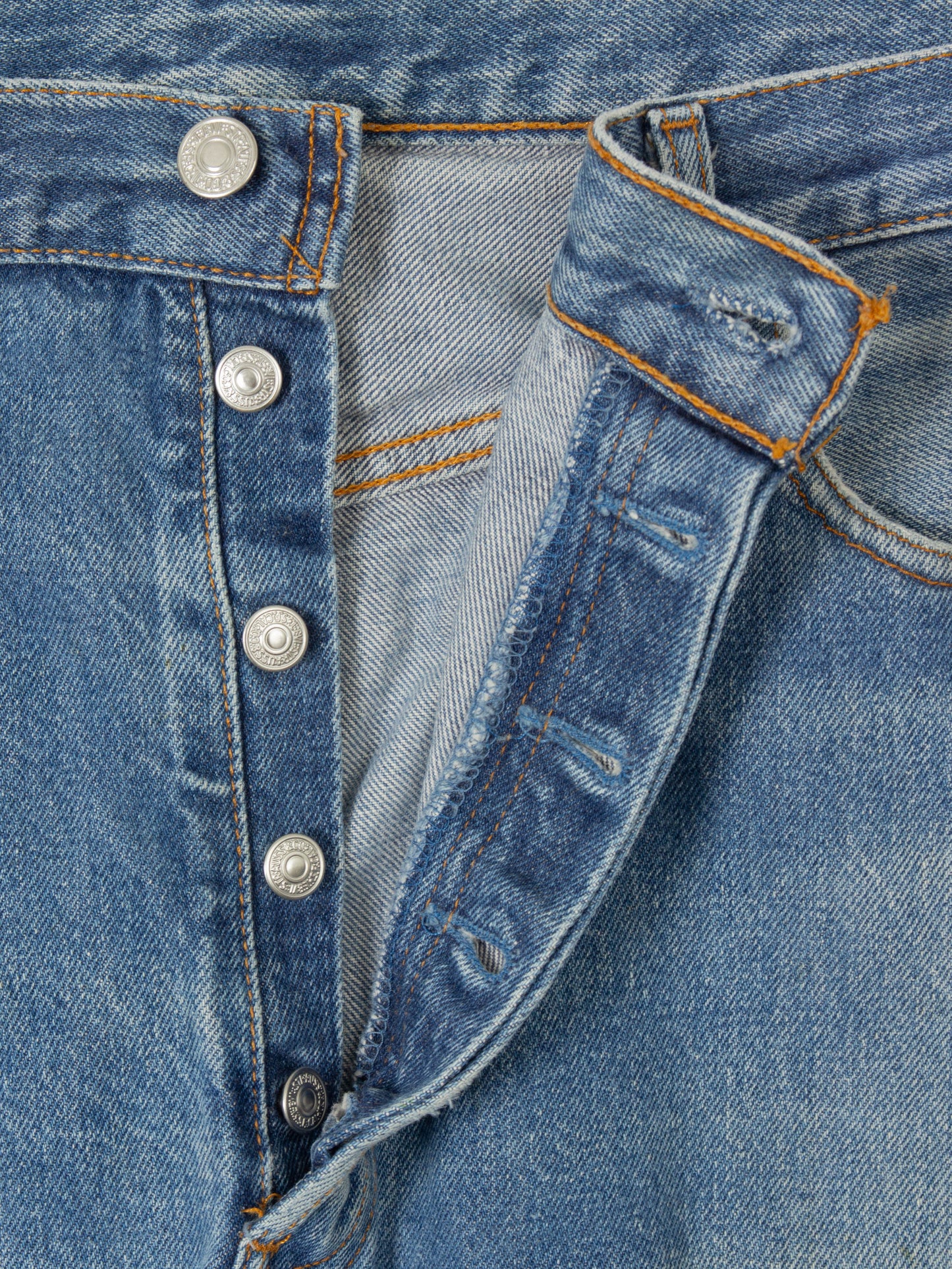 Vtg 1990s Patched Levi's 501 (36x36)