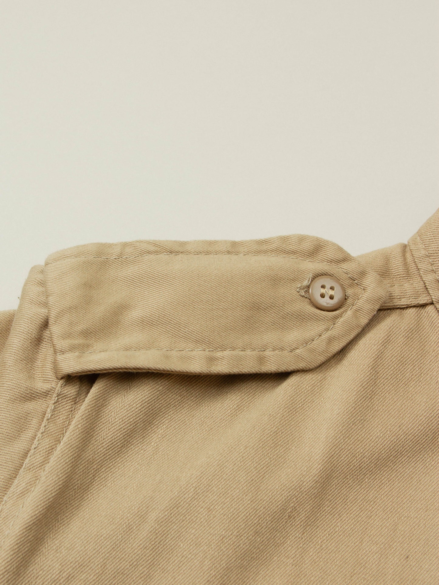 Vtg 1980s Greek Army Officer Shirt (XS)
