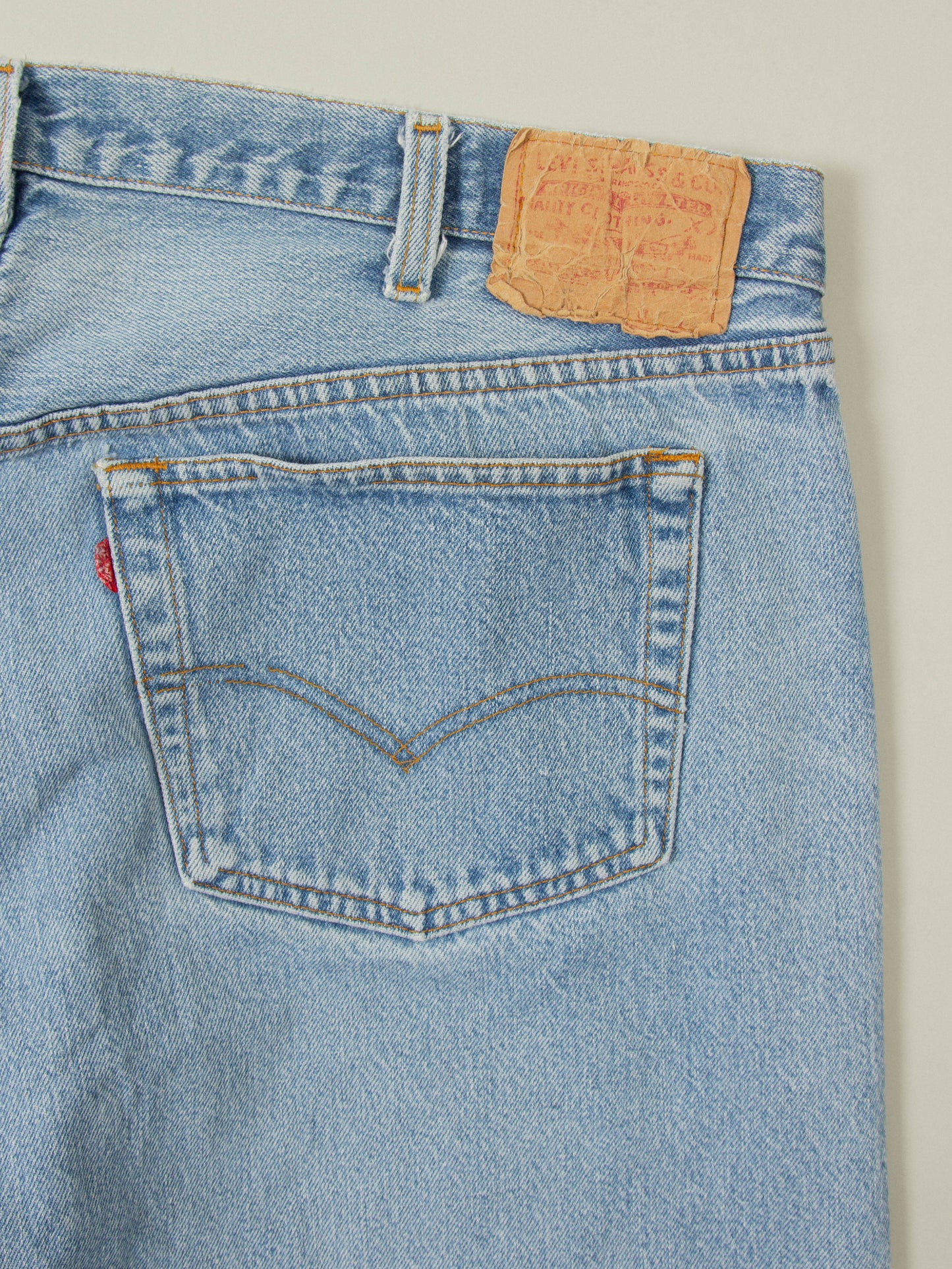 Vtg 1990s Levi's 501 - Made in USA (40x29)