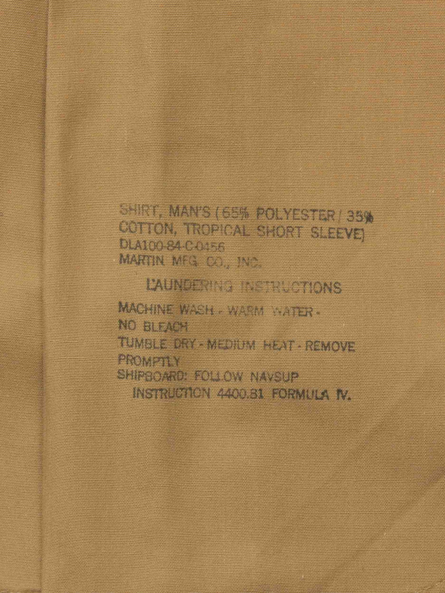 Vtg 1980s US Navy Short Sleeve Officer Shirt (XS)