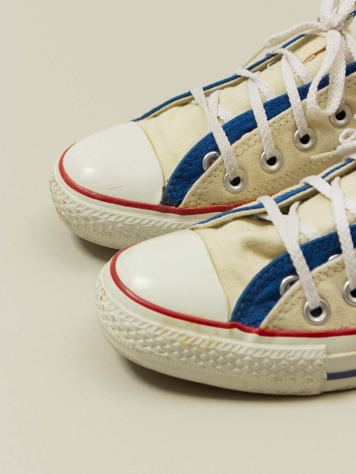 Vtg Converse All Star Low-Tops (US7-EU40)