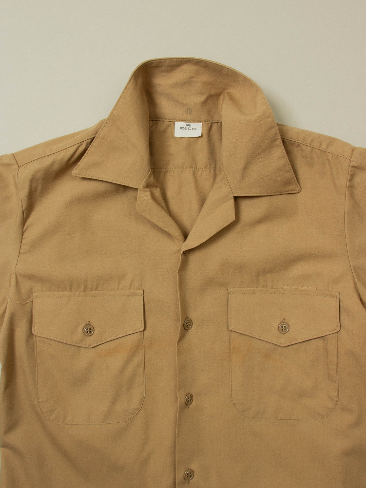 Vtg 1980s US Army Khaki Officer Shirt (S)