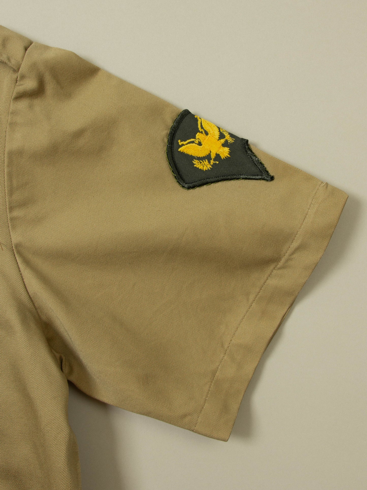 Vtg 1960s US Army Short Sleeve Officer Shirt (M)