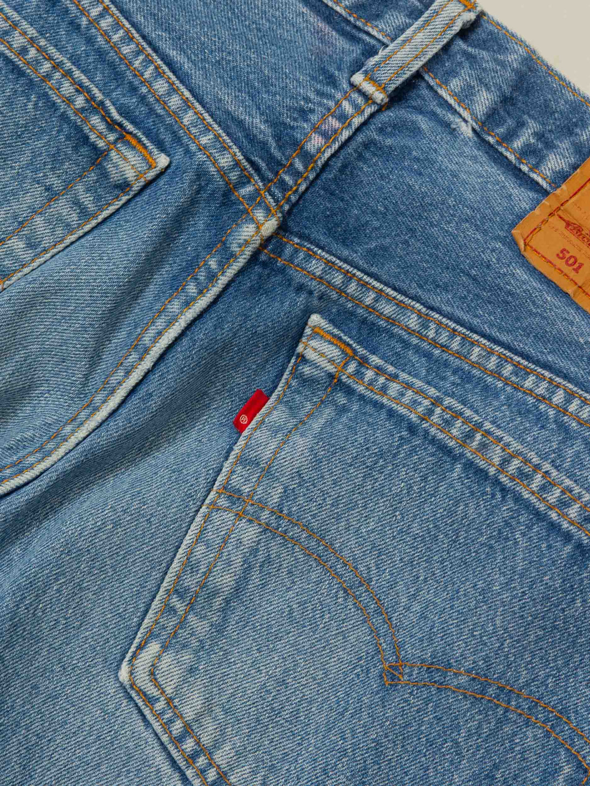 Vtg 1980s Levi's 501 Jeans - Made in USA (38x28)