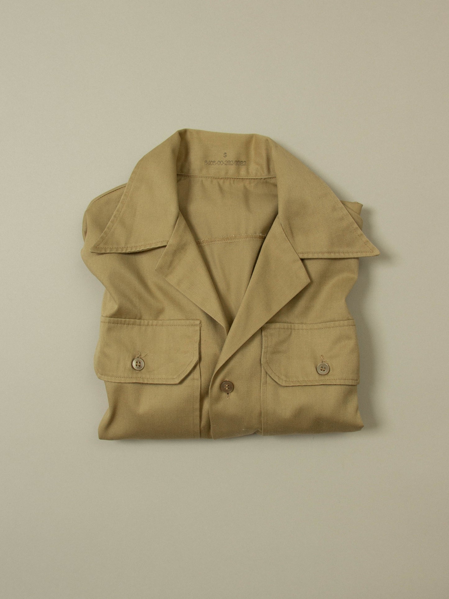 Vtg 1970s US Army Short Sleeve Officer Shirt (S)