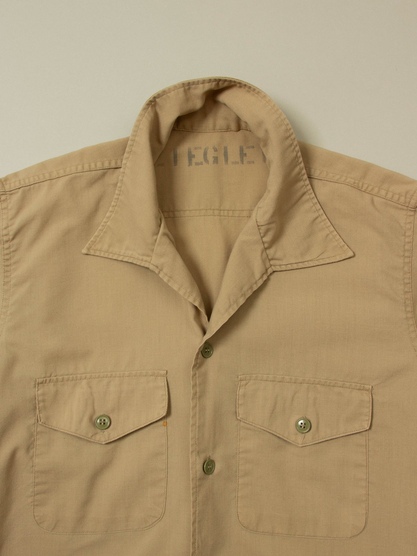 Vtg 1950s US Army Short Sleeve Officer Shirt (S)