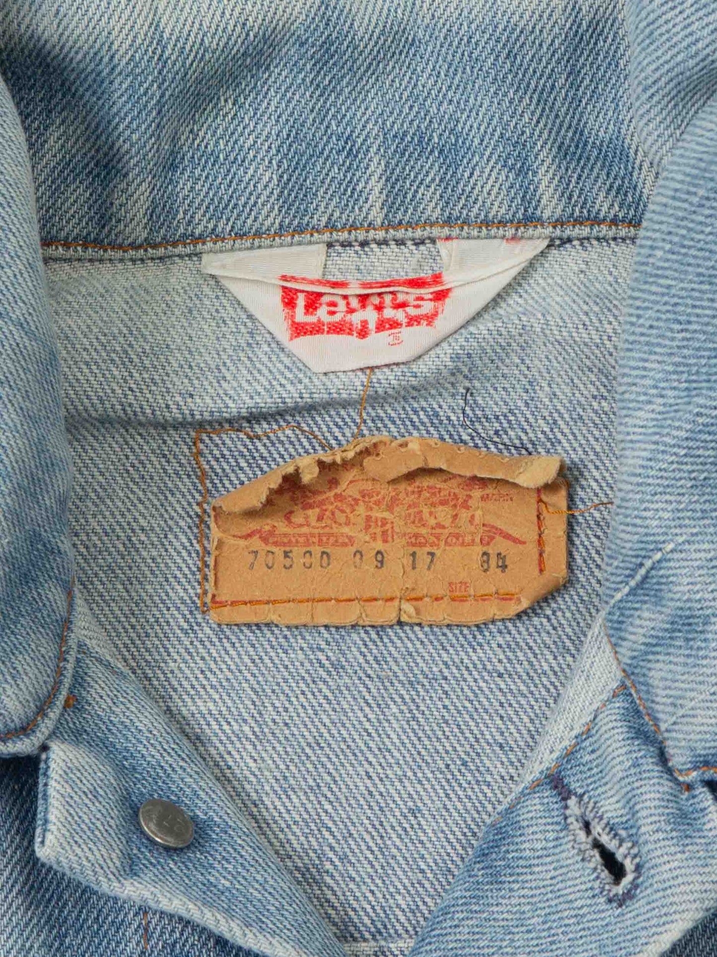 Vtg 1980s Levi's Denim Jacket - Made in USA (S)