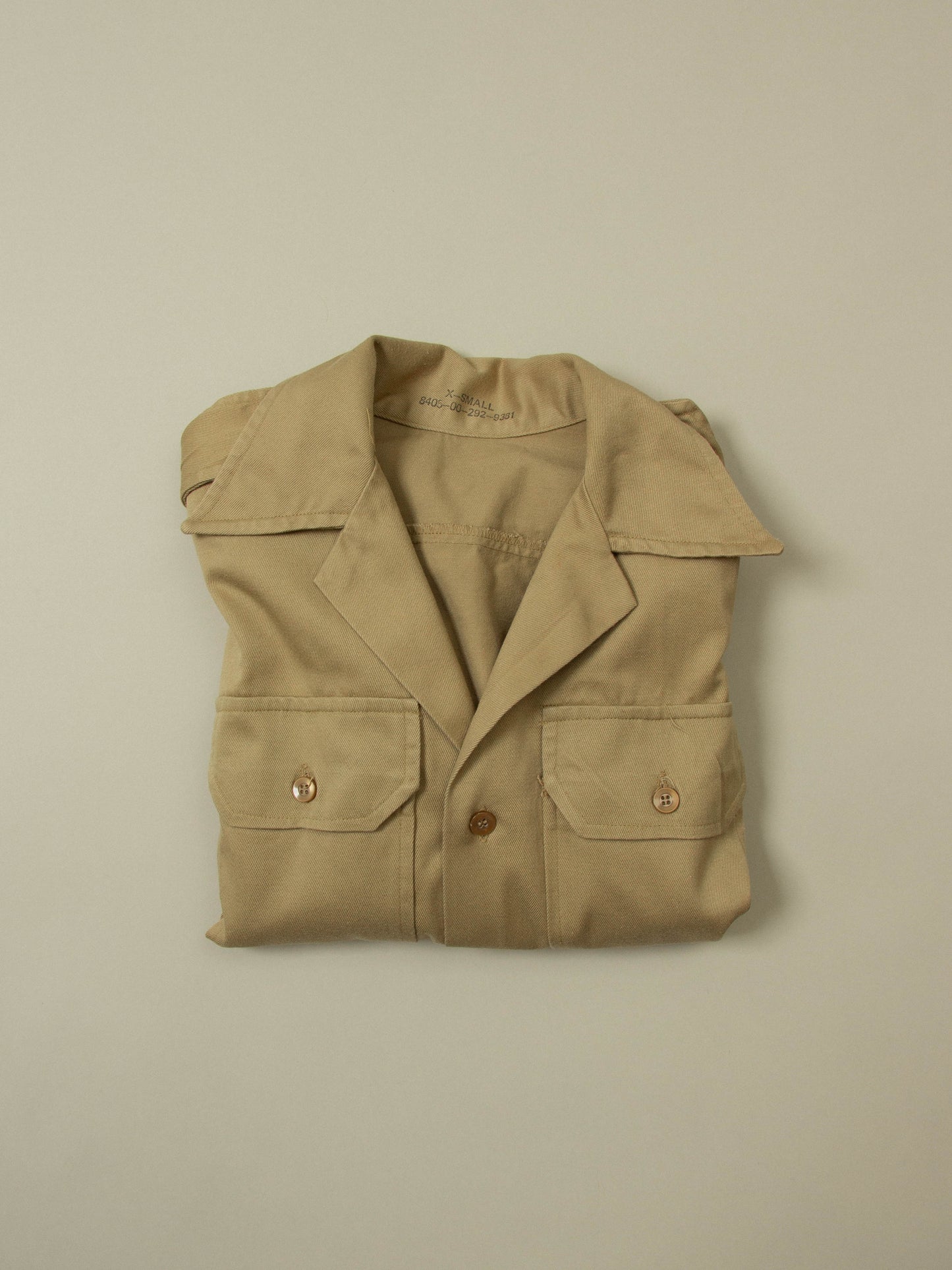 Vtg 1970s US Army Short Sleeve Officer Shirt (XS)