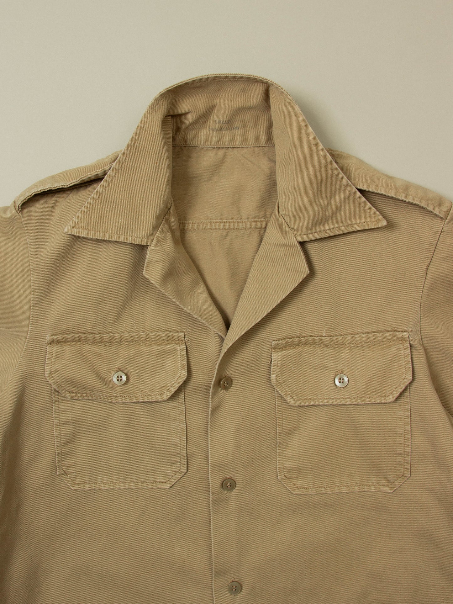 Vtg 1960s US Army Short Sleeve Officer Shirt (S)